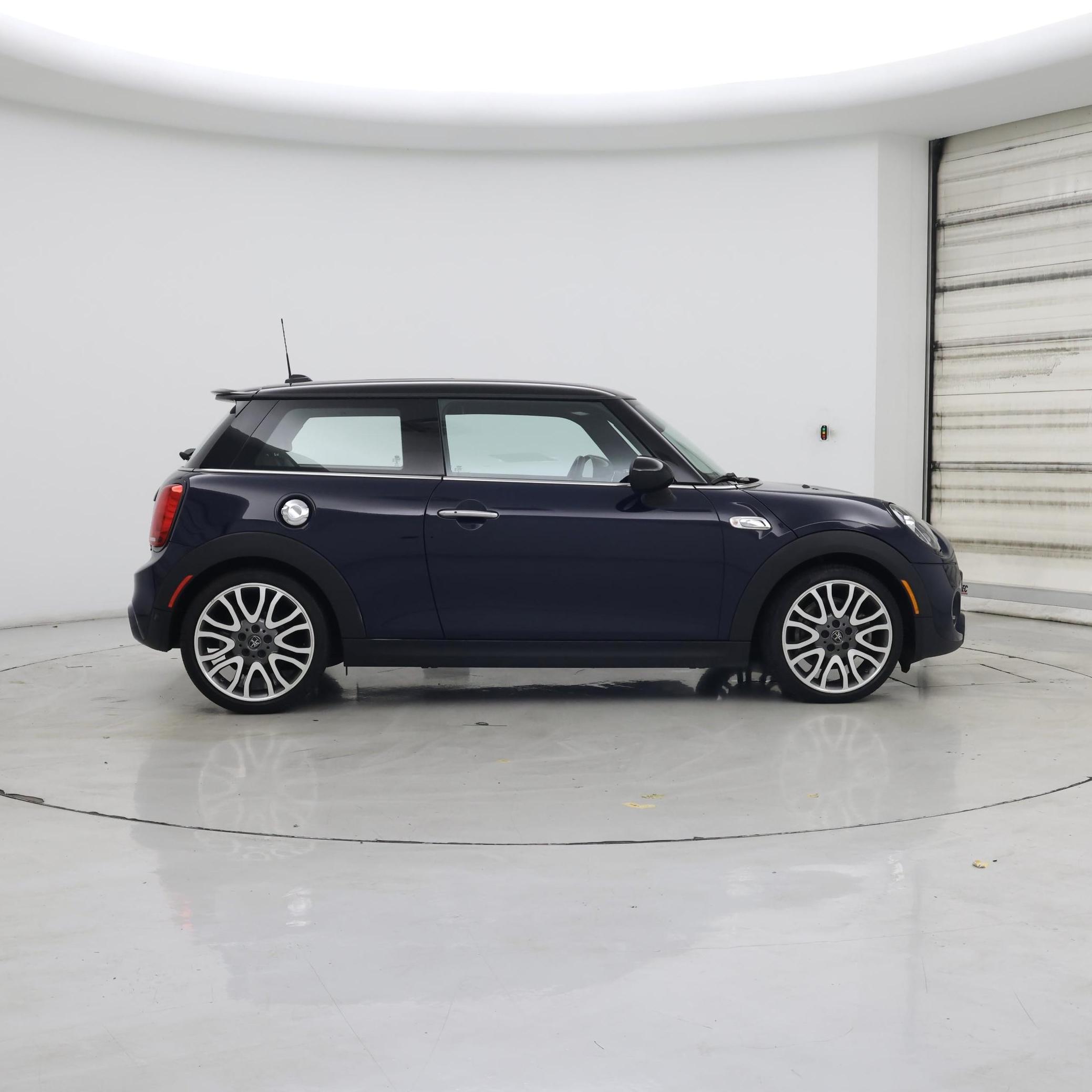 Thumbnail: 2019 MINI Cooper Hardtop - 7