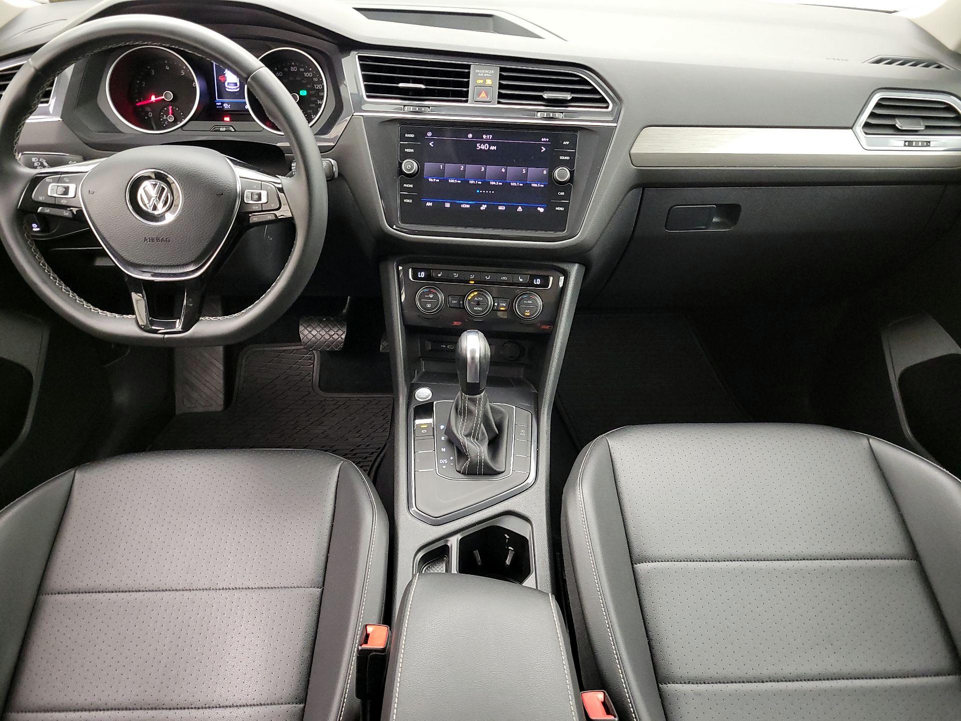 Thumbnail: 2021 Volkswagen Tiguan - 9