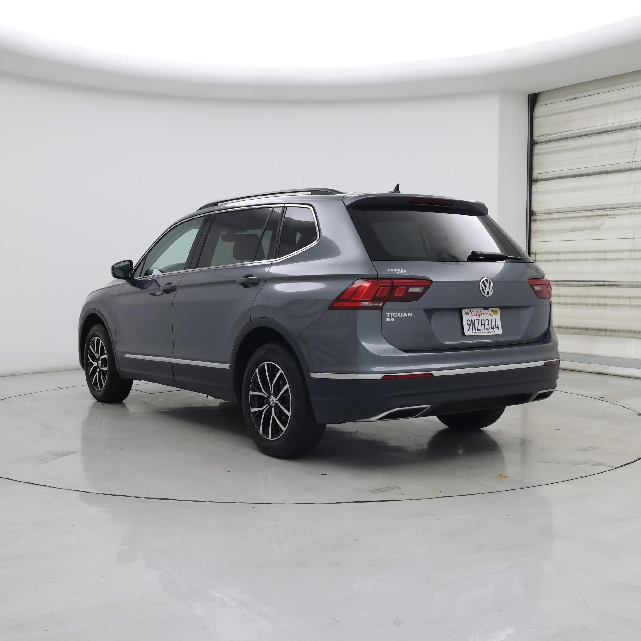 Thumbnail: 2021 Volkswagen Tiguan - 2