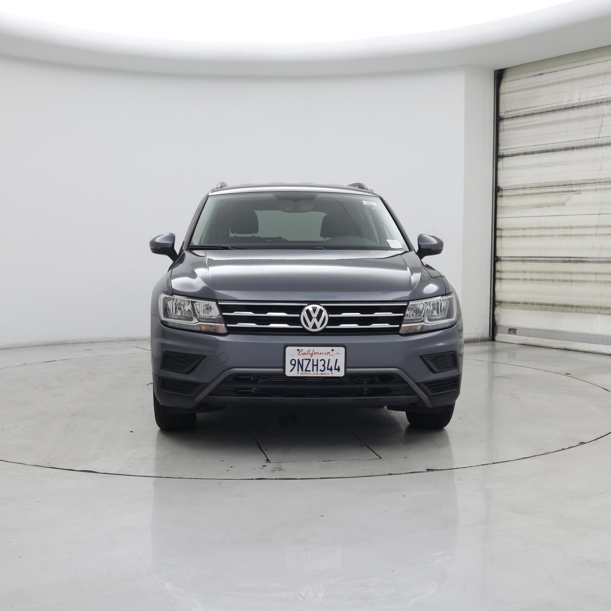 Thumbnail: 2021 Volkswagen Tiguan - 5