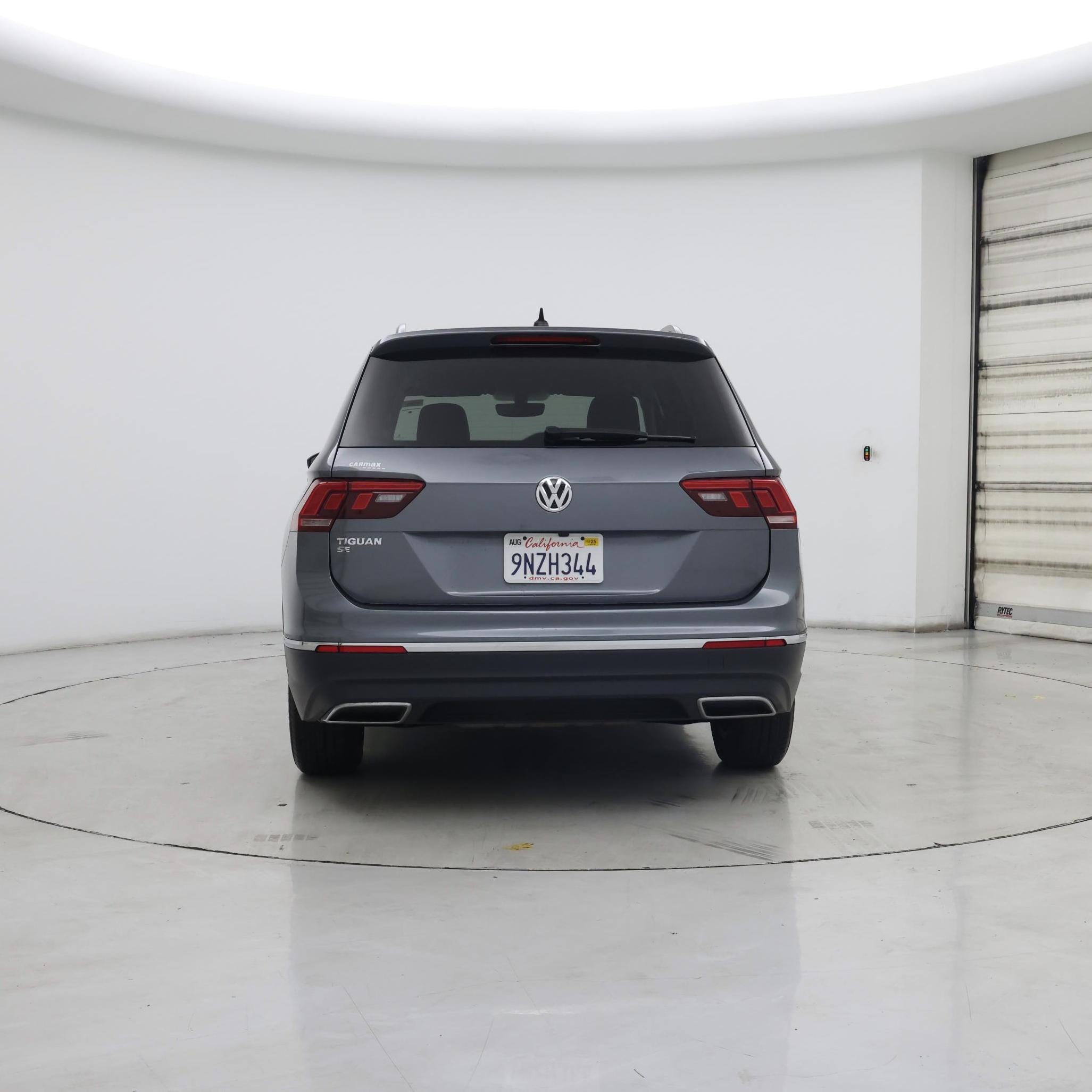 Thumbnail: 2021 Volkswagen Tiguan - 6