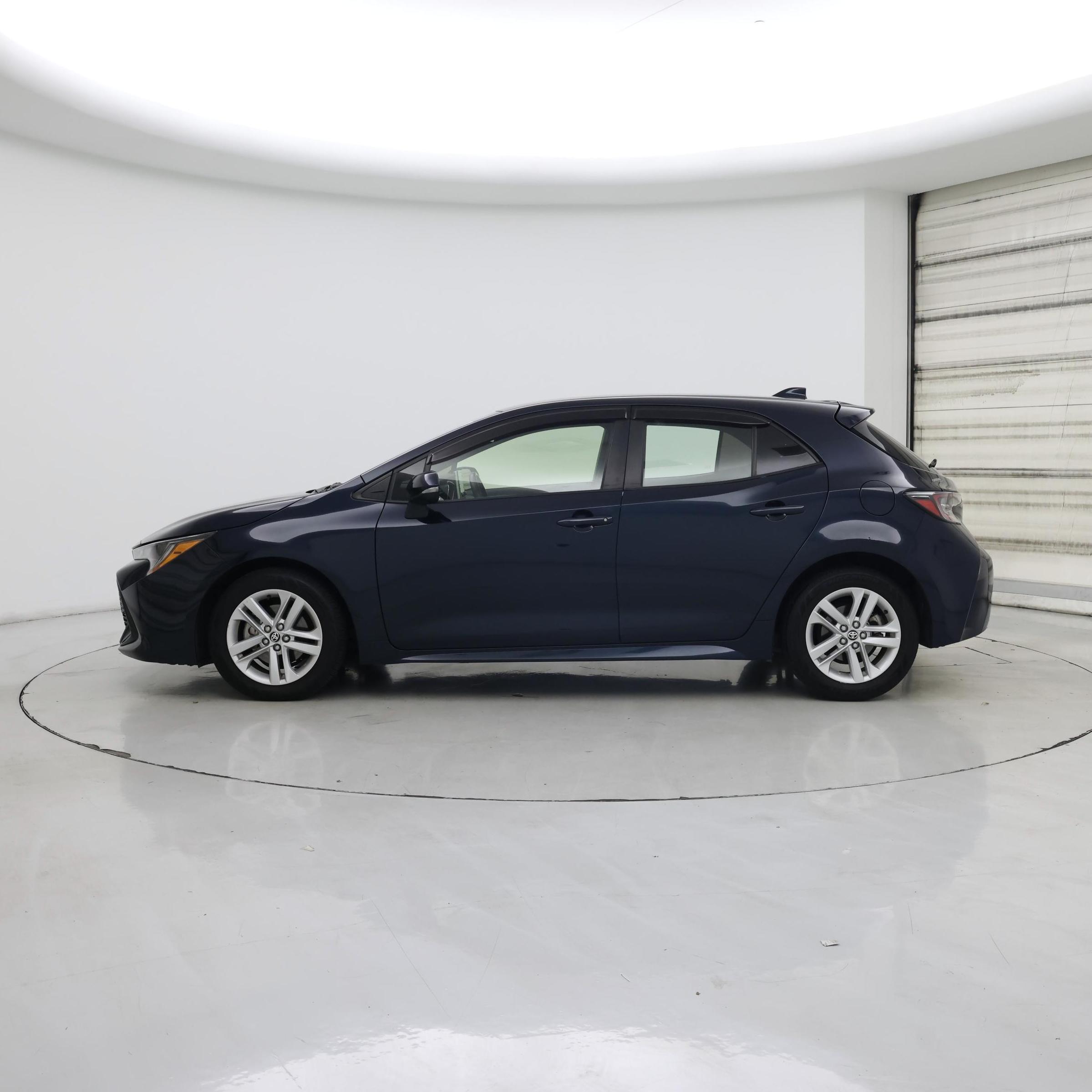 Thumbnail: 2022 Toyota Corolla - 3