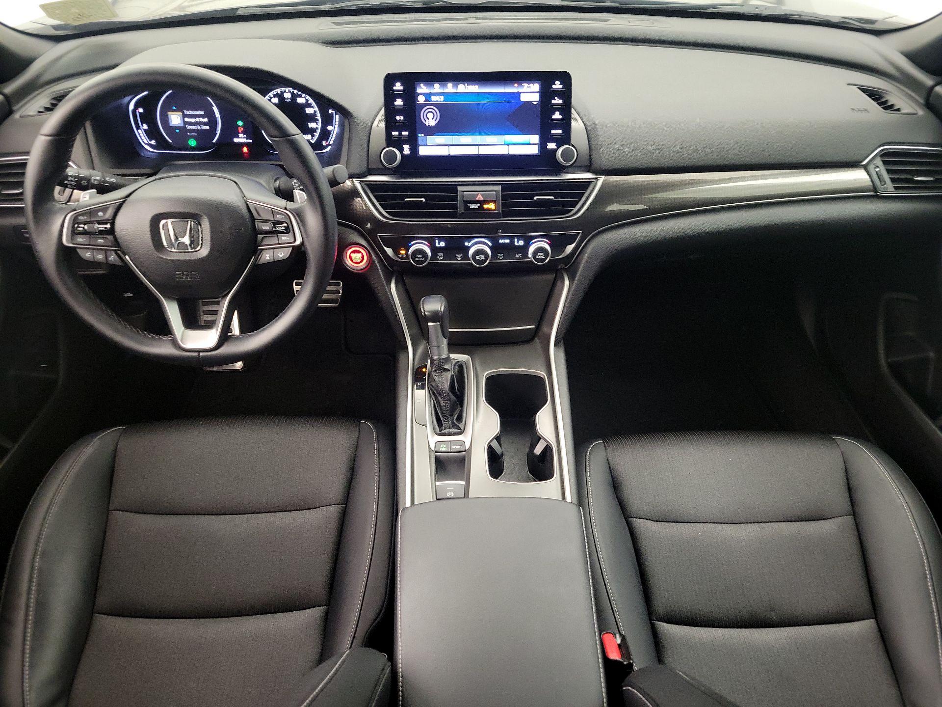 Thumbnail: 2018 Honda Accord - 9
