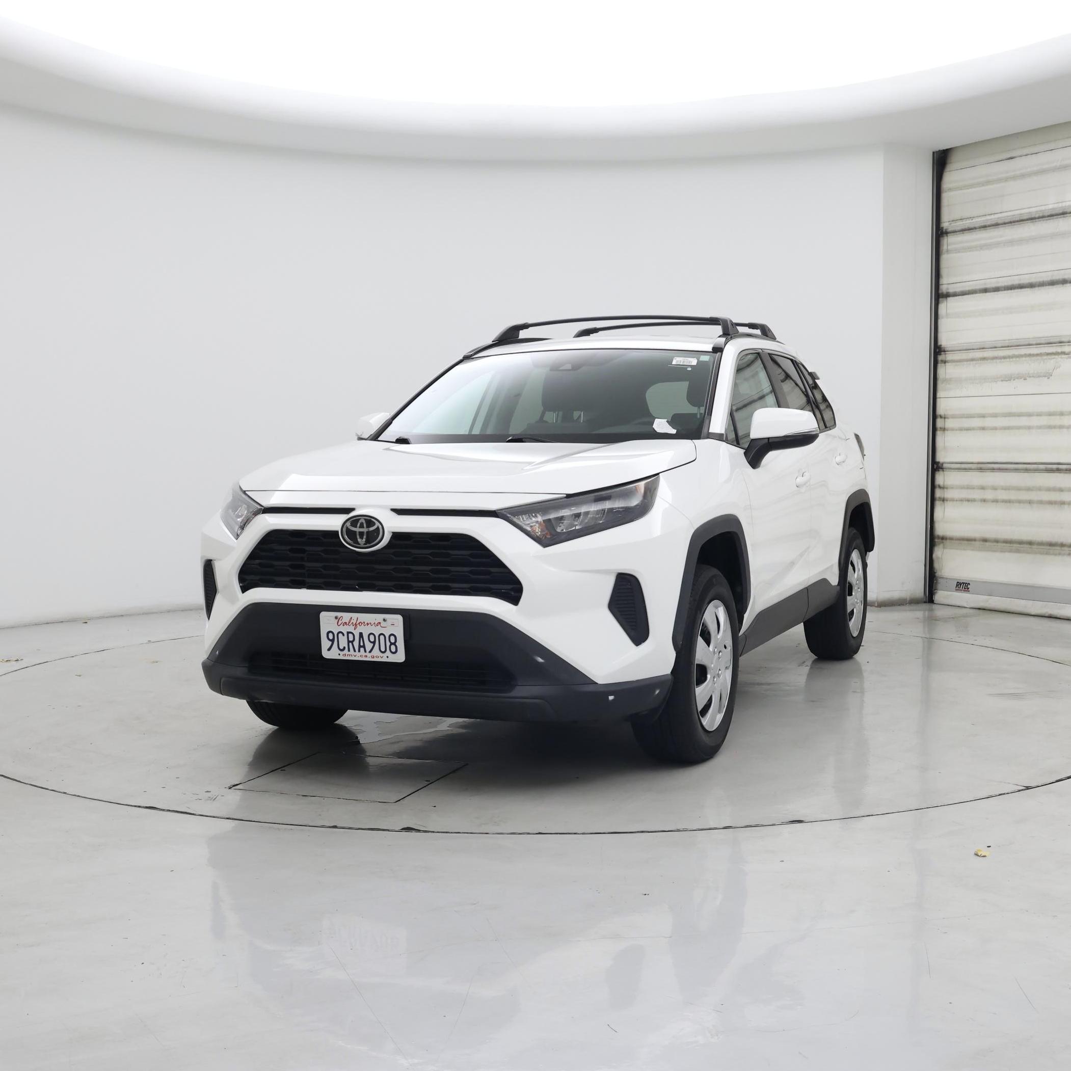 Thumbnail: 2020 Toyota RAV4 - 4