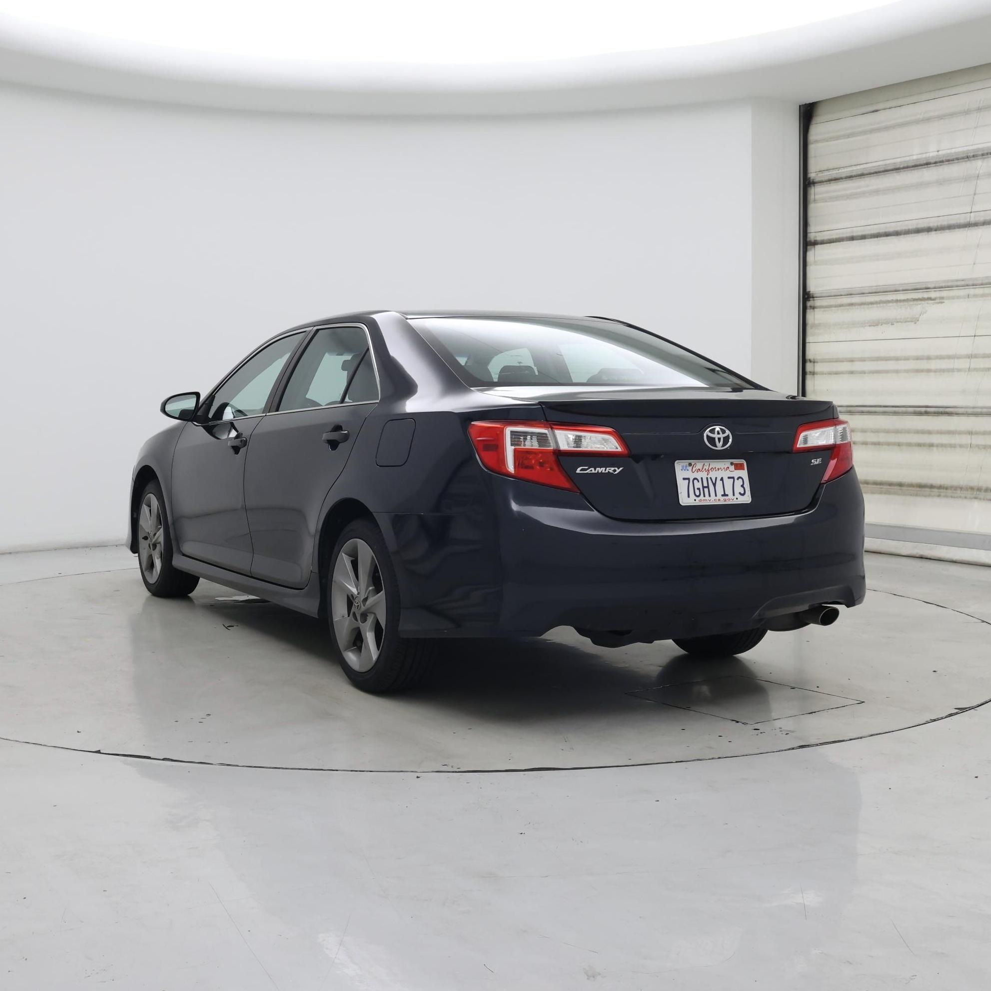 Thumbnail: 2014 Toyota Camry - 2