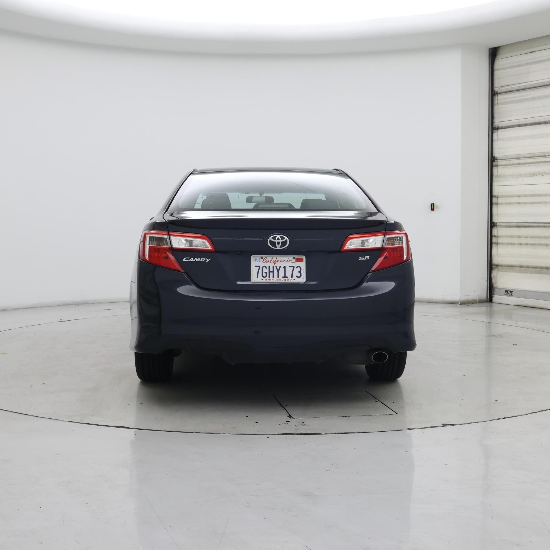 Thumbnail: 2014 Toyota Camry - 6