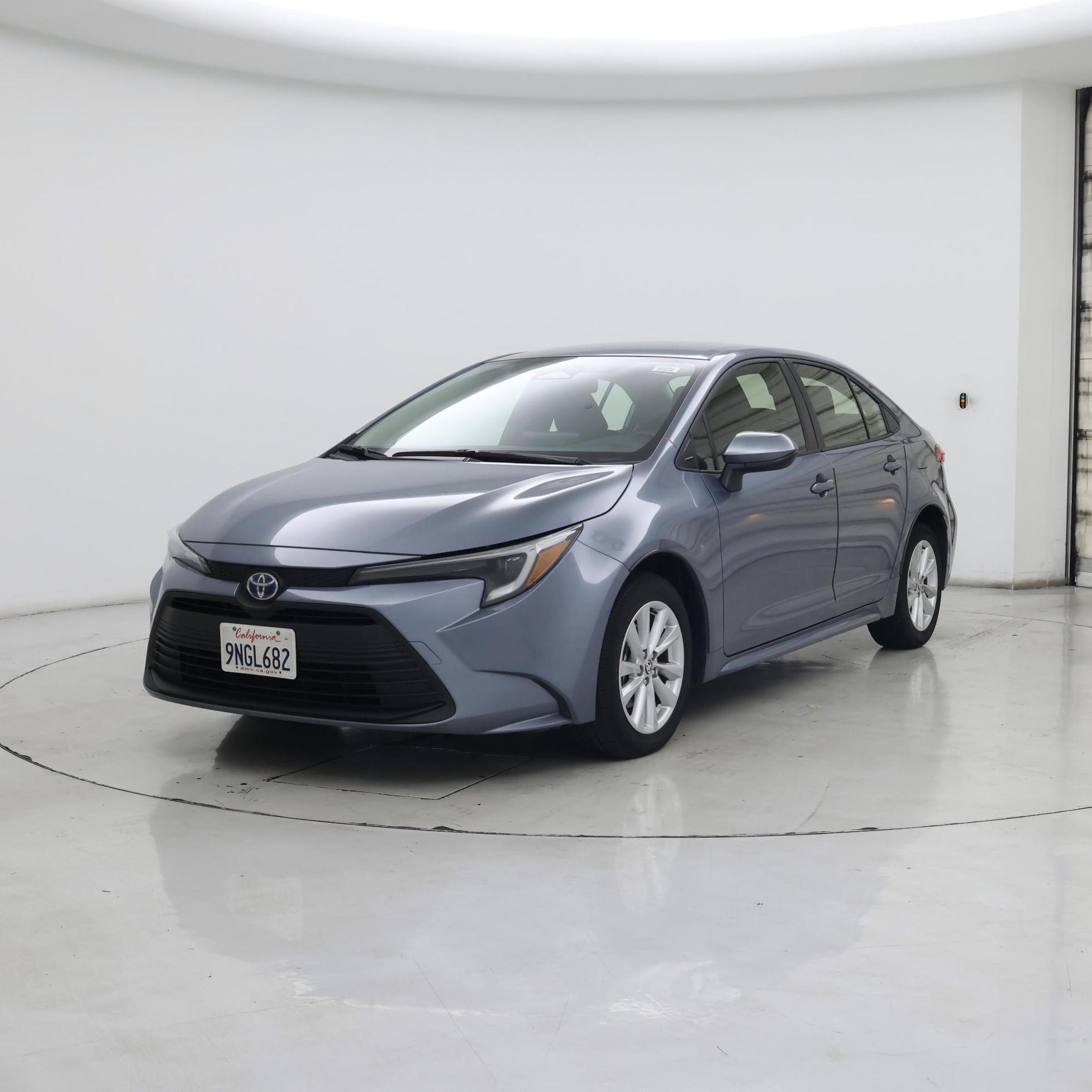 Thumbnail: 2024 Toyota Corolla - 4