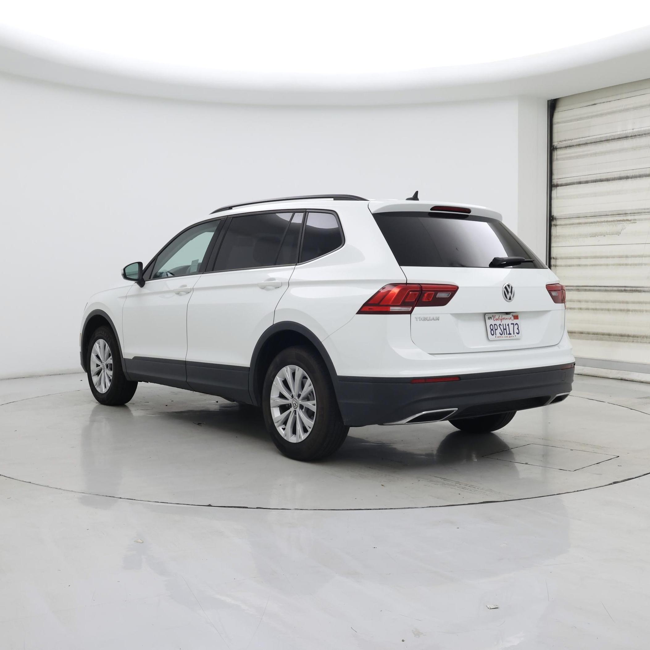Thumbnail: 2020 Volkswagen Tiguan - 2