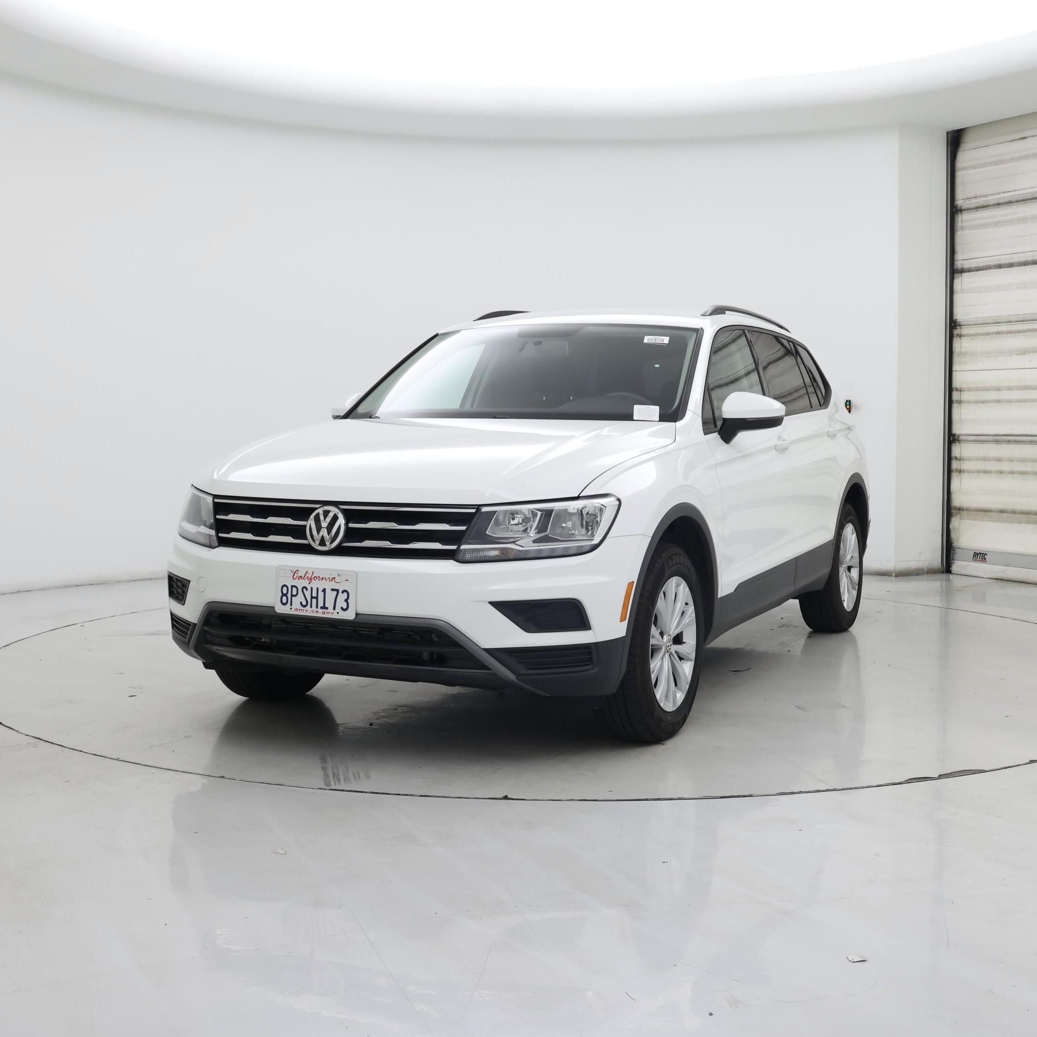 Thumbnail: 2020 Volkswagen Tiguan - 4