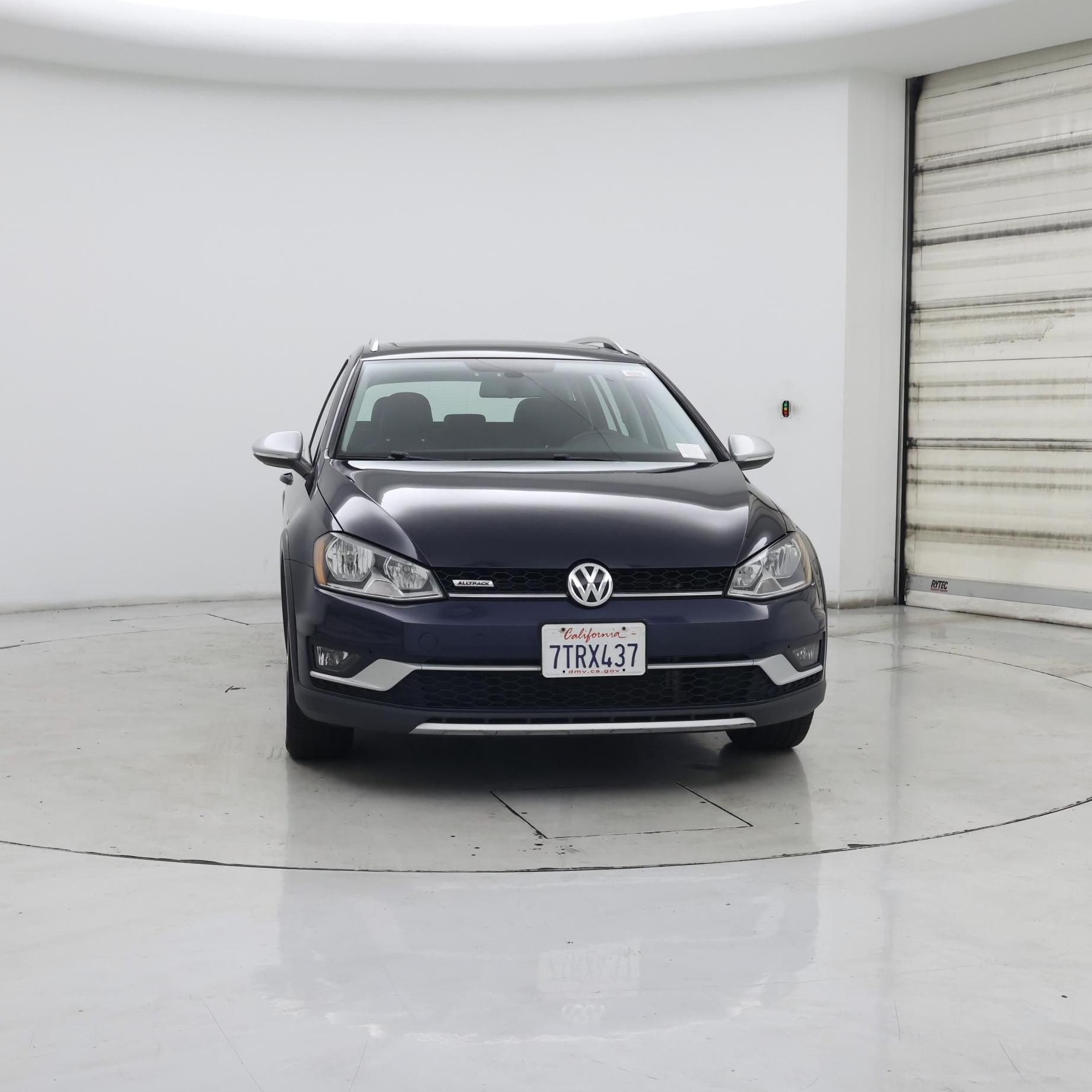 Thumbnail: 2017 Volkswagen Golf - 5