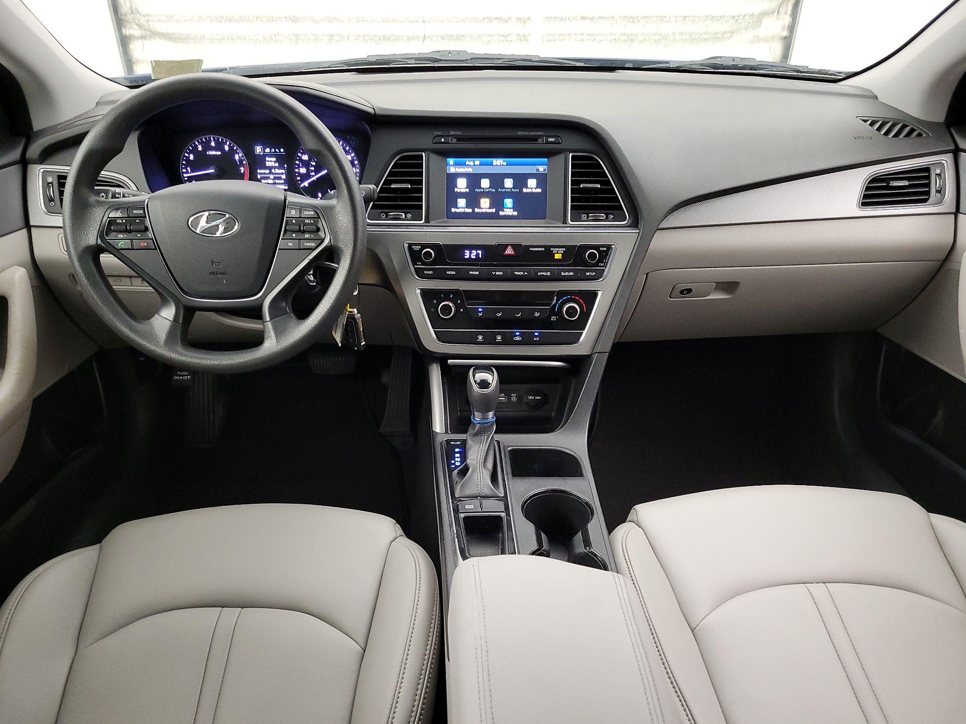 Thumbnail: 2016 Hyundai Sonata - 9