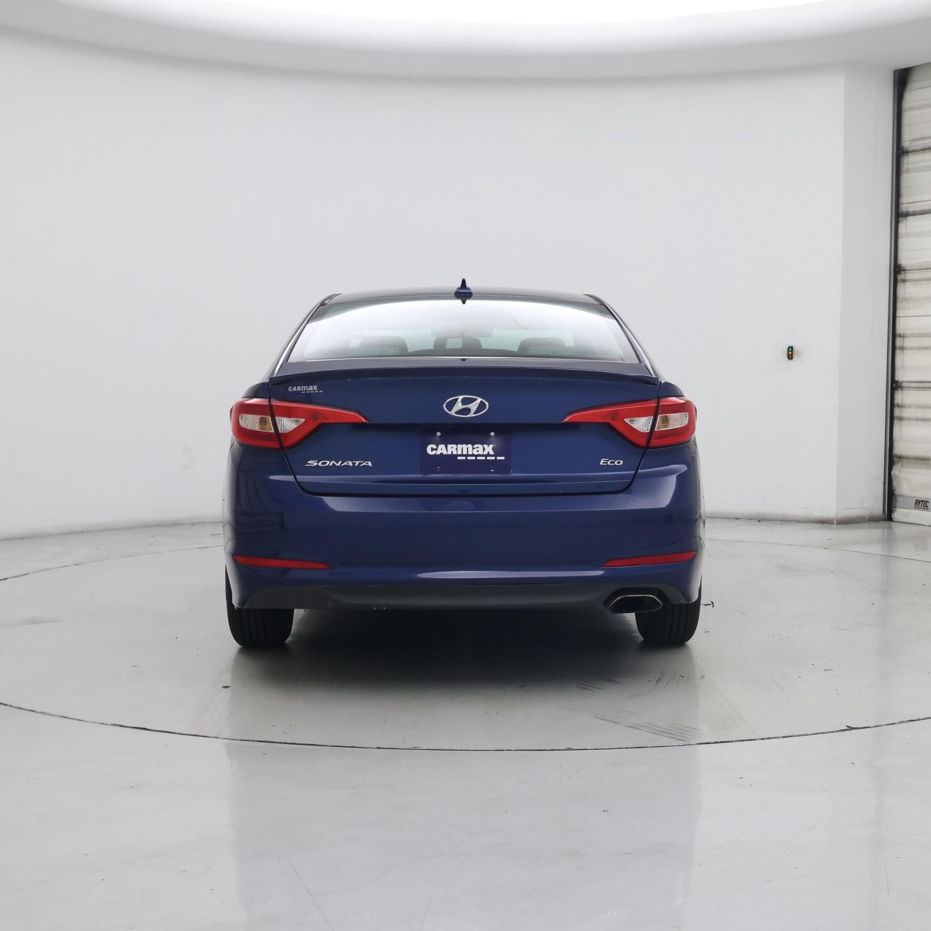 Thumbnail: 2016 Hyundai Sonata - 6