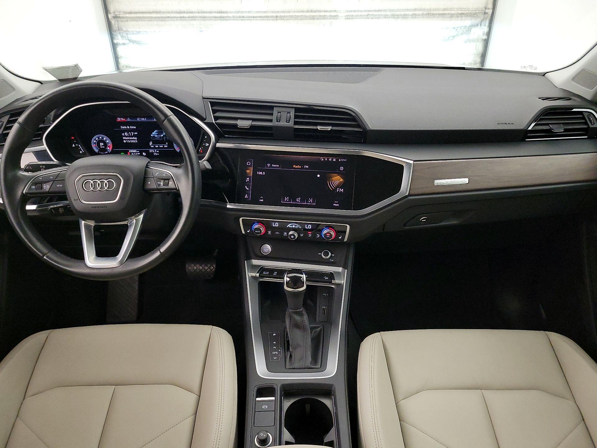 Thumbnail: 2020 Audi Q3 - 9