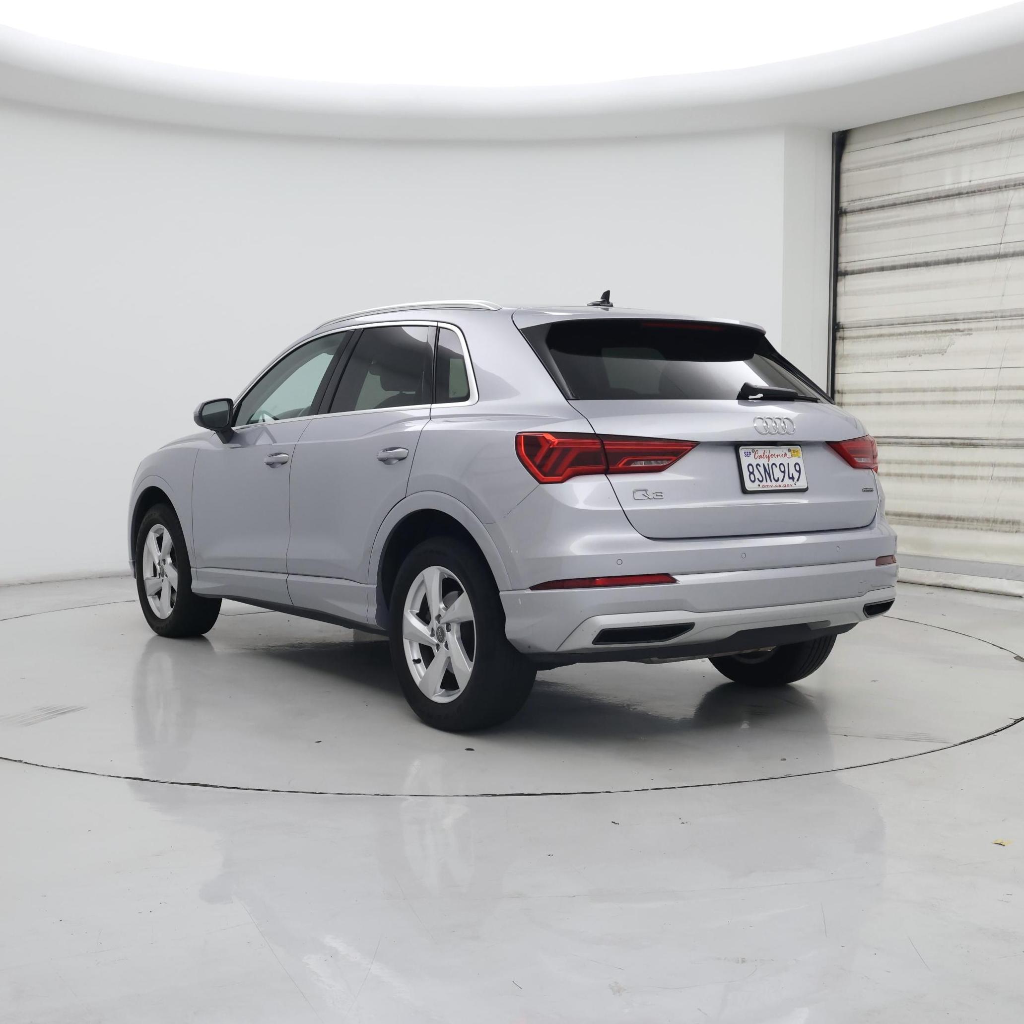 Thumbnail: 2020 Audi Q3 - 2