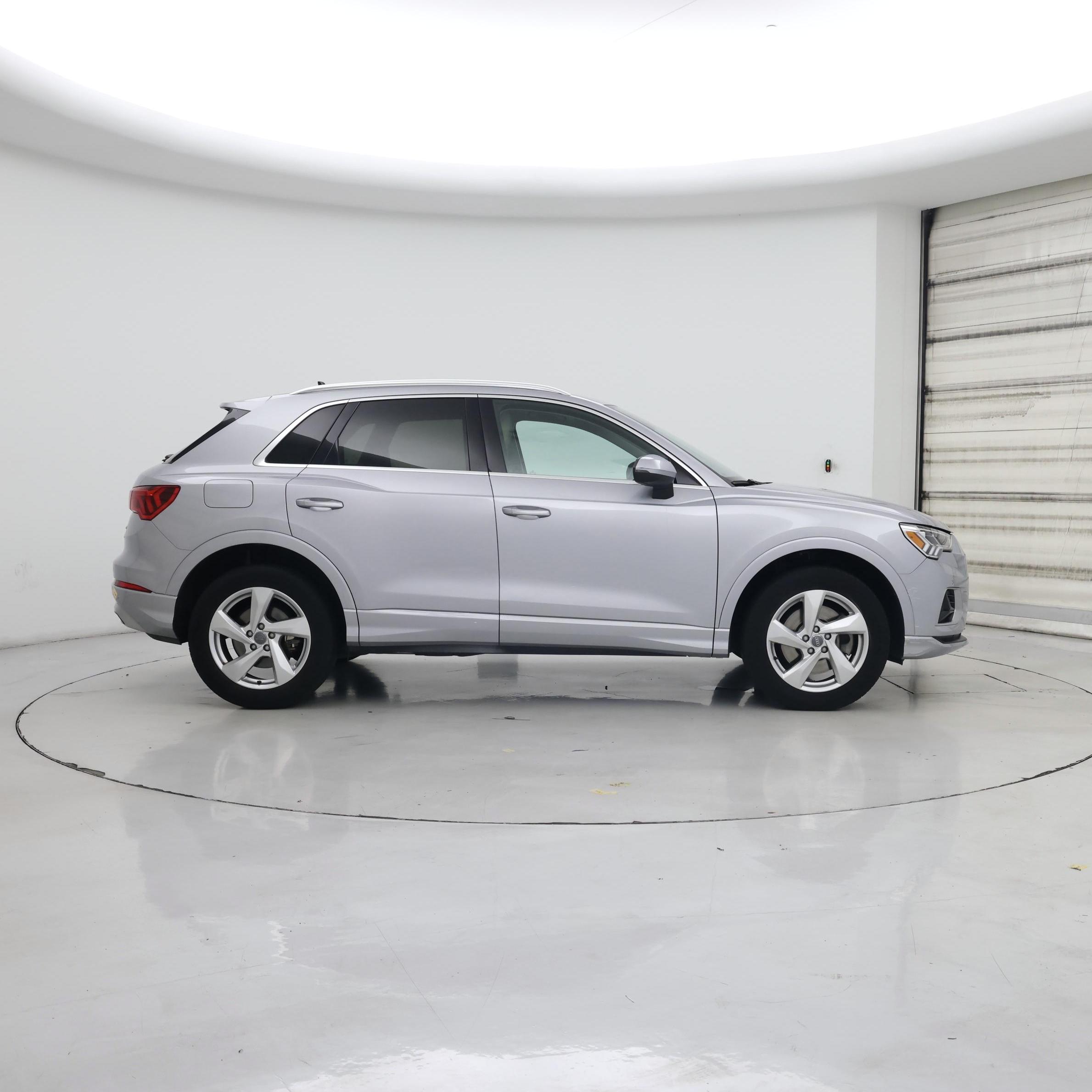 Thumbnail: 2020 Audi Q3 - 7