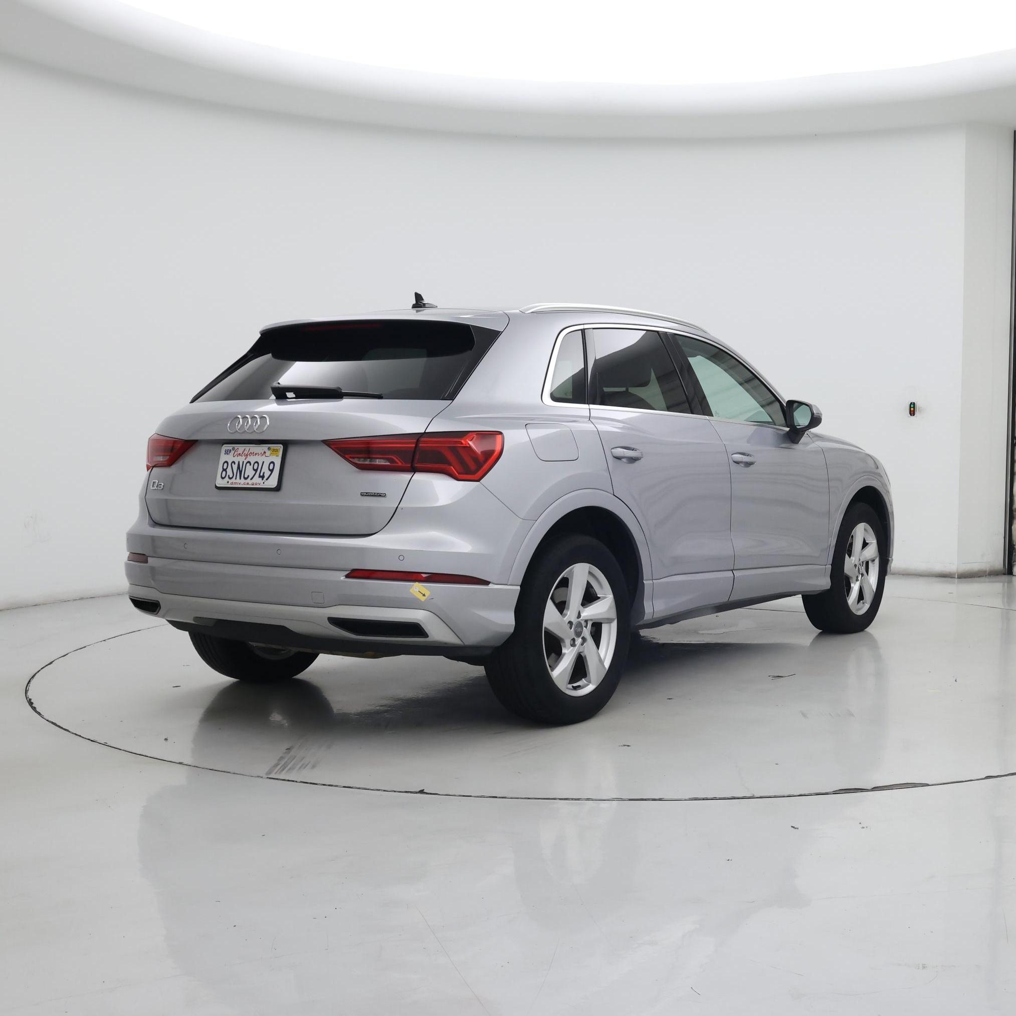 Thumbnail: 2020 Audi Q3 - 8