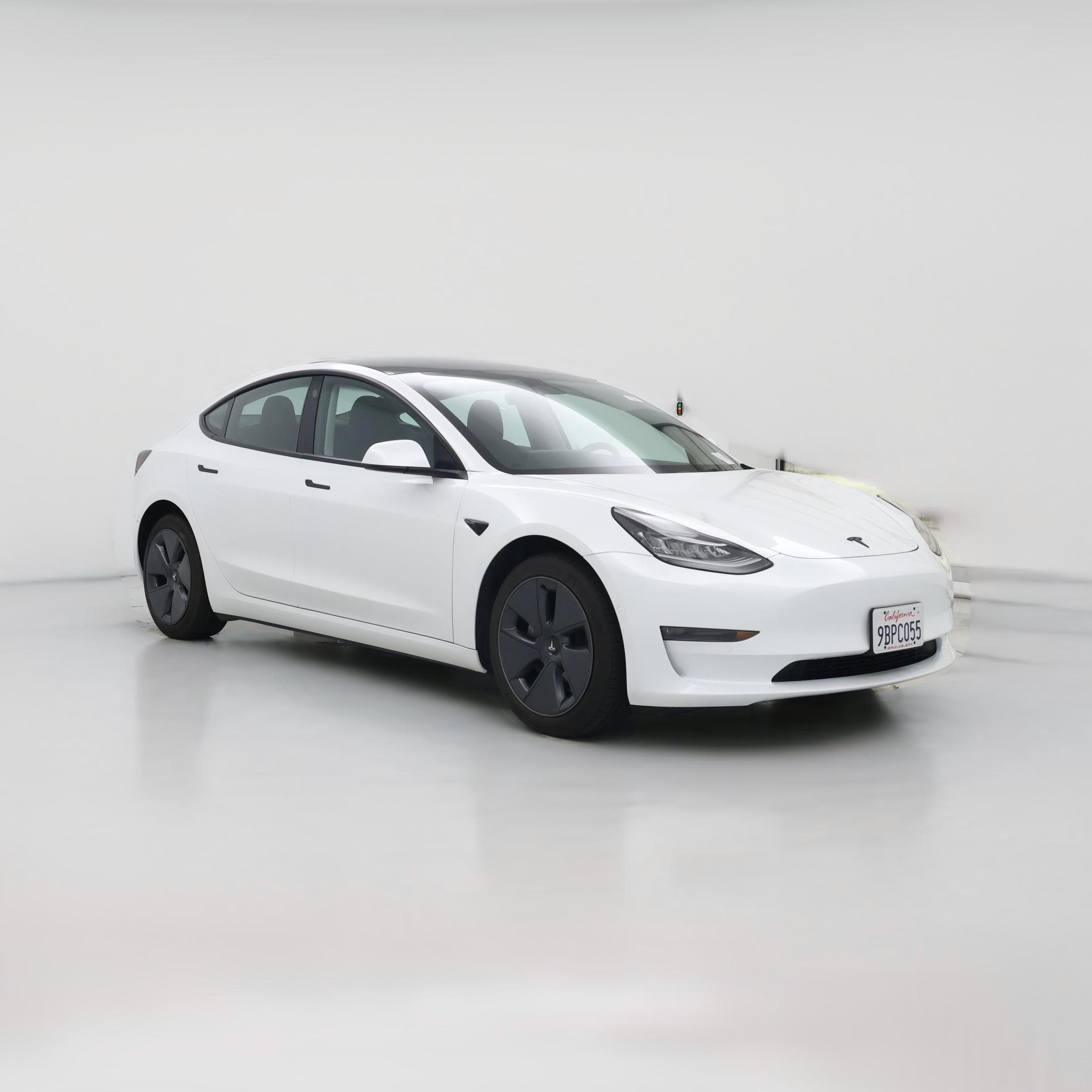 Thumbnail: 2022 Tesla Model 3 - 1