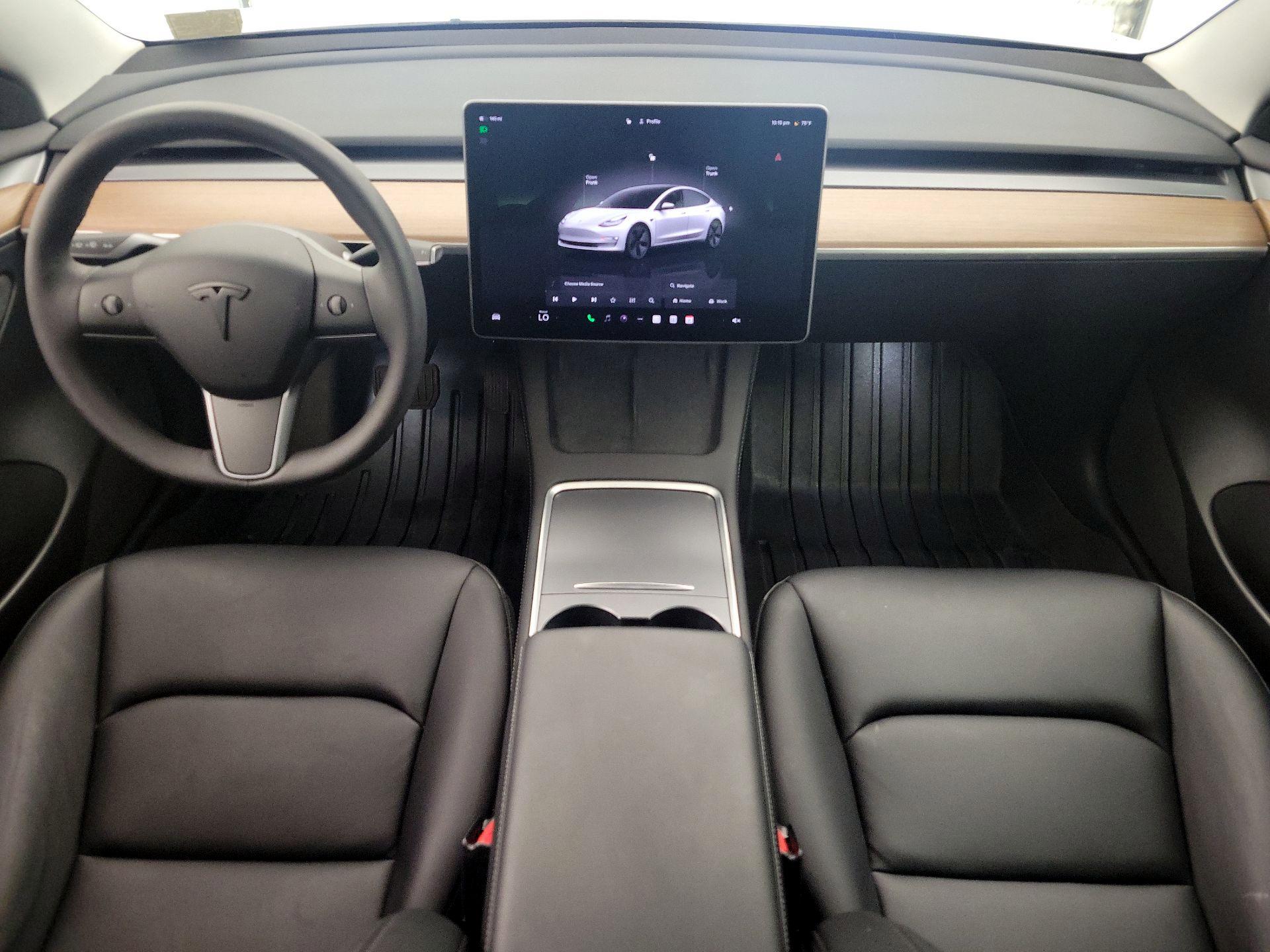 Thumbnail: 2022 Tesla Model 3 - 9