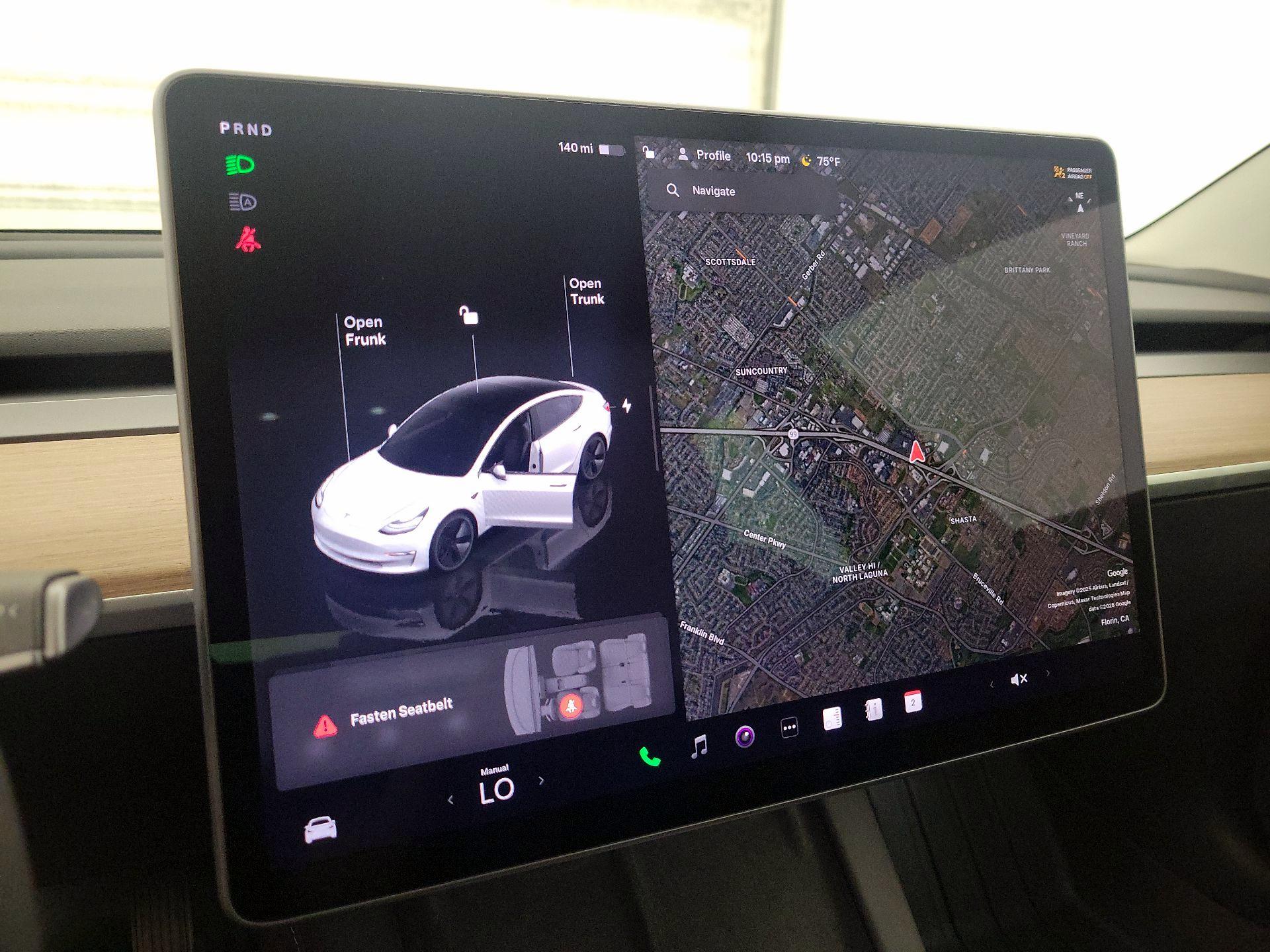 Thumbnail: 2022 Tesla Model 3 - 13