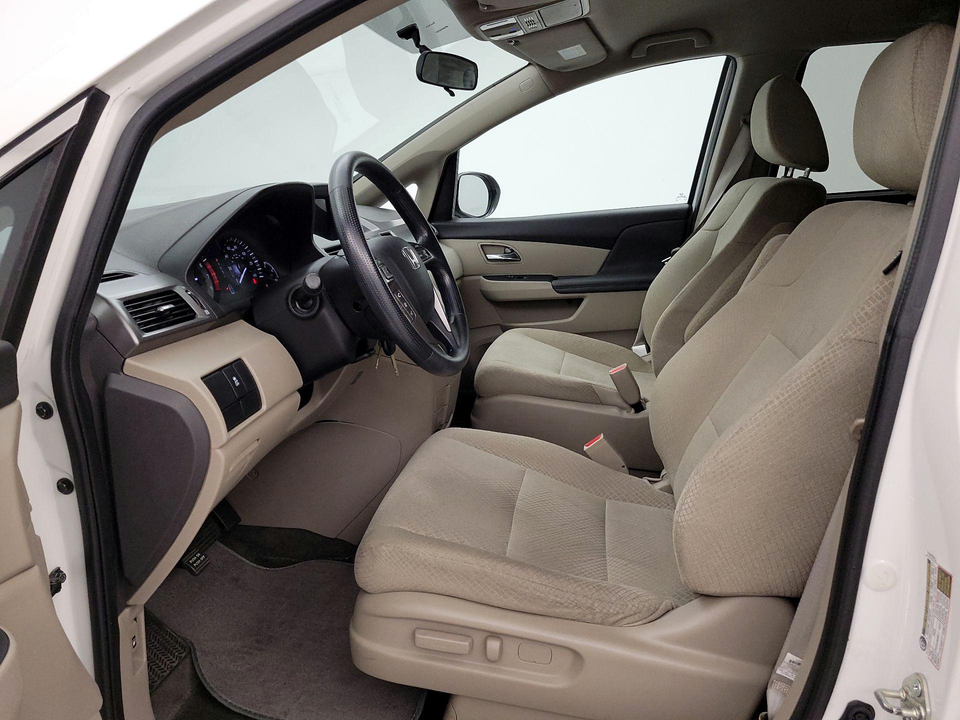 Thumbnail: 2016 Honda Odyssey - 11