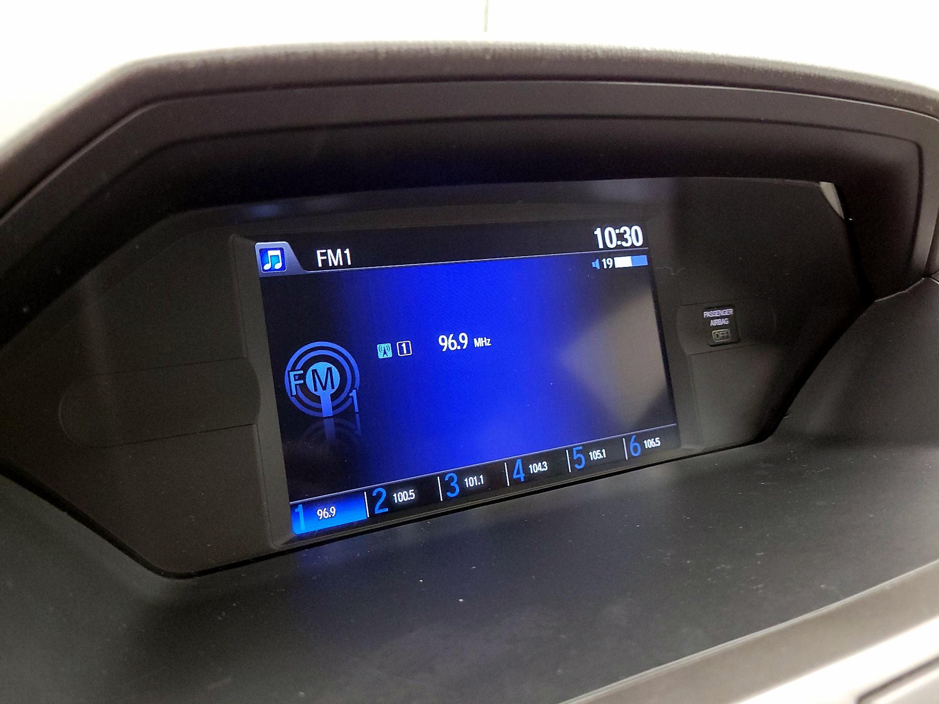 Thumbnail: 2016 Honda Odyssey - 14