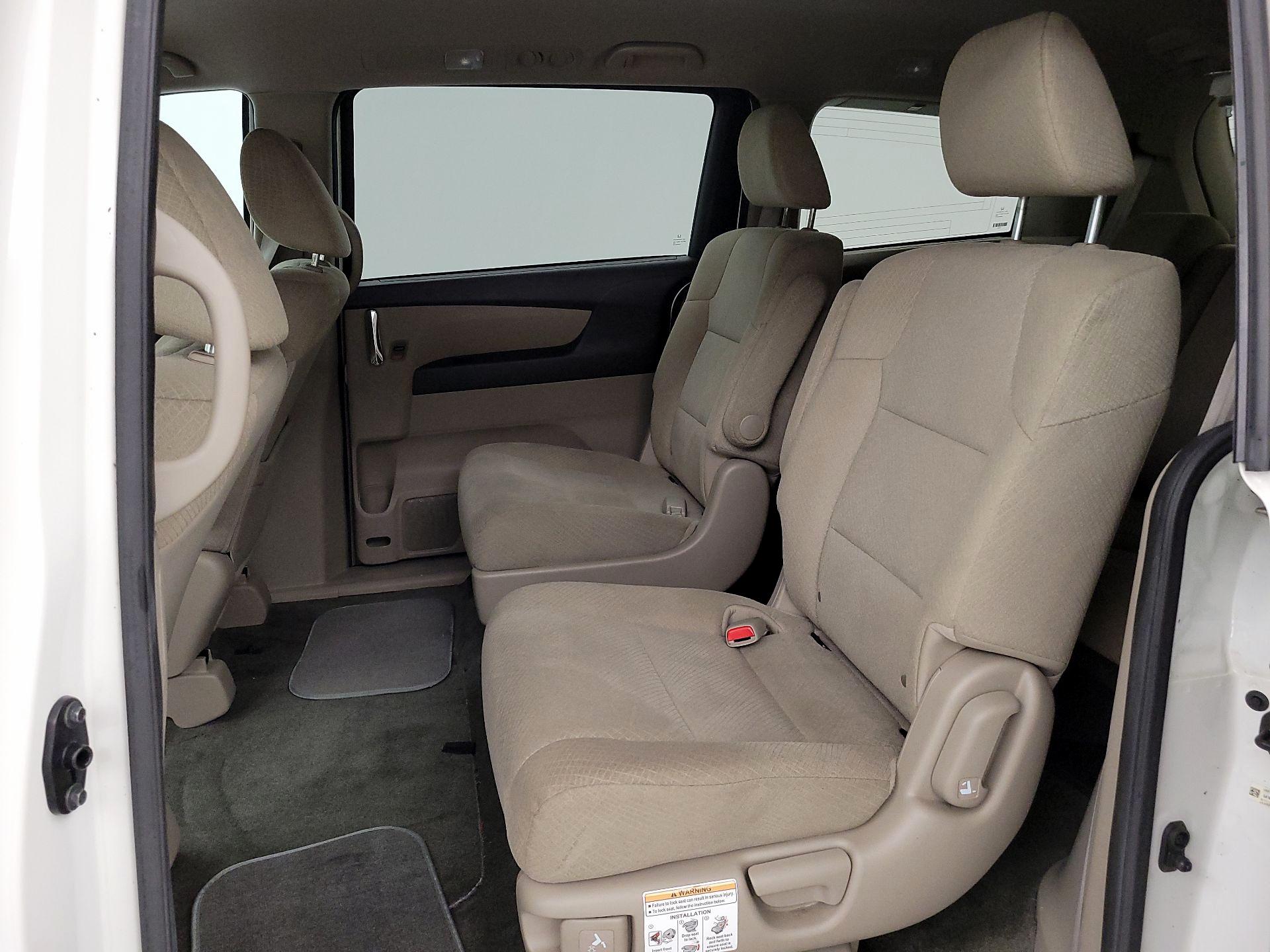 Thumbnail: 2016 Honda Odyssey - 18