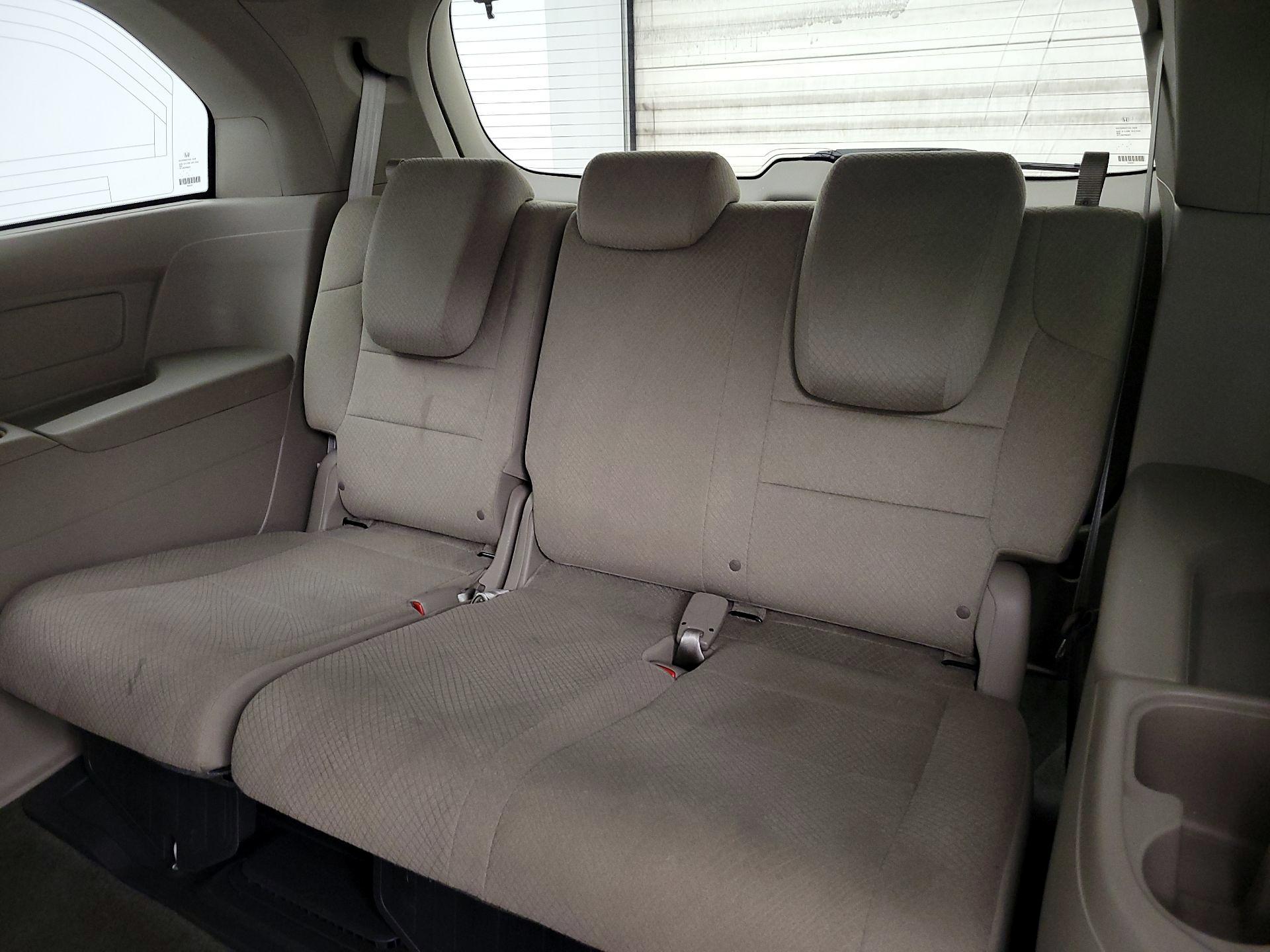 Thumbnail: 2016 Honda Odyssey - 19