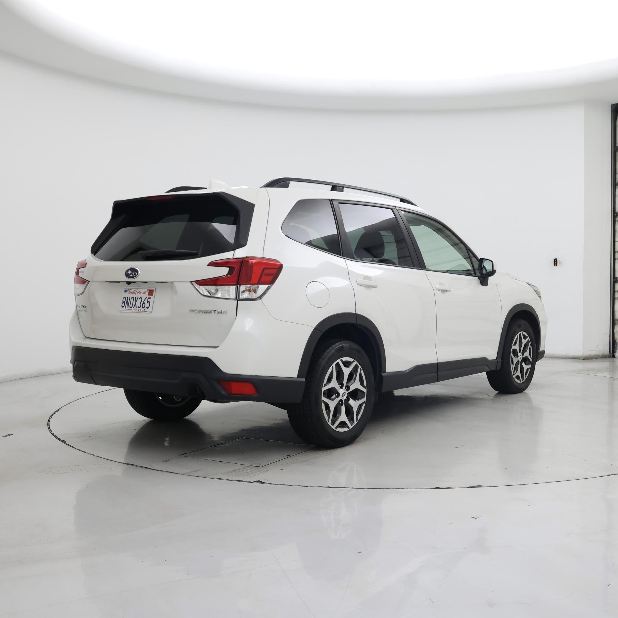 Thumbnail: 2020 Subaru Forester - 8