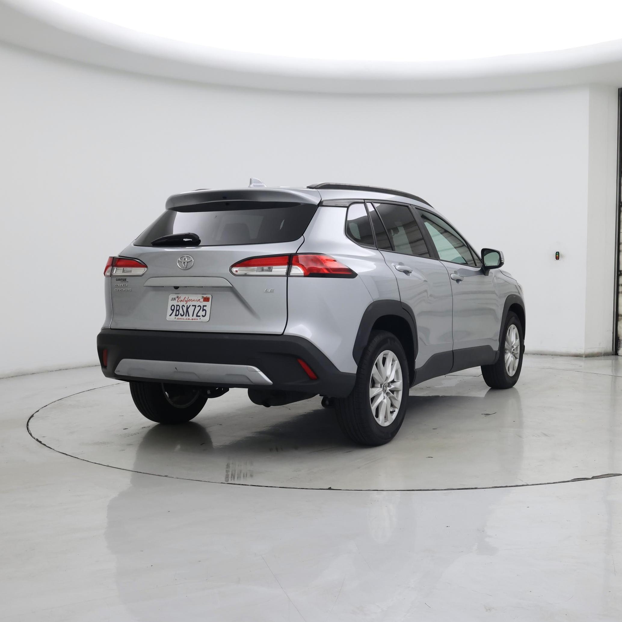Thumbnail: 2022 Toyota Corolla Cross - 8