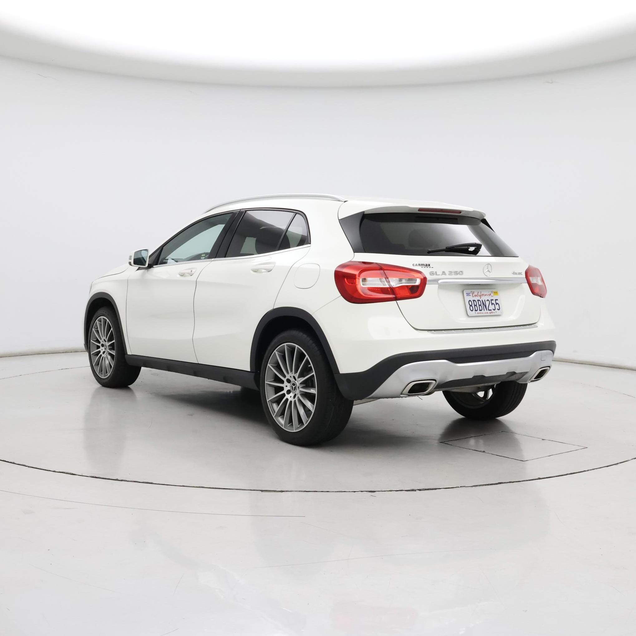 Thumbnail: 2018 Mercedes-Benz GLA - 2