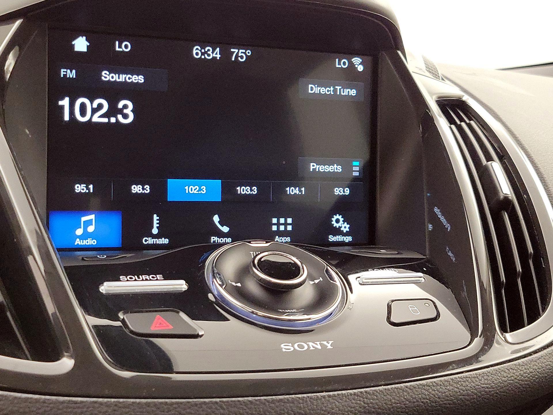 Thumbnail: 2016 Ford Escape - 15