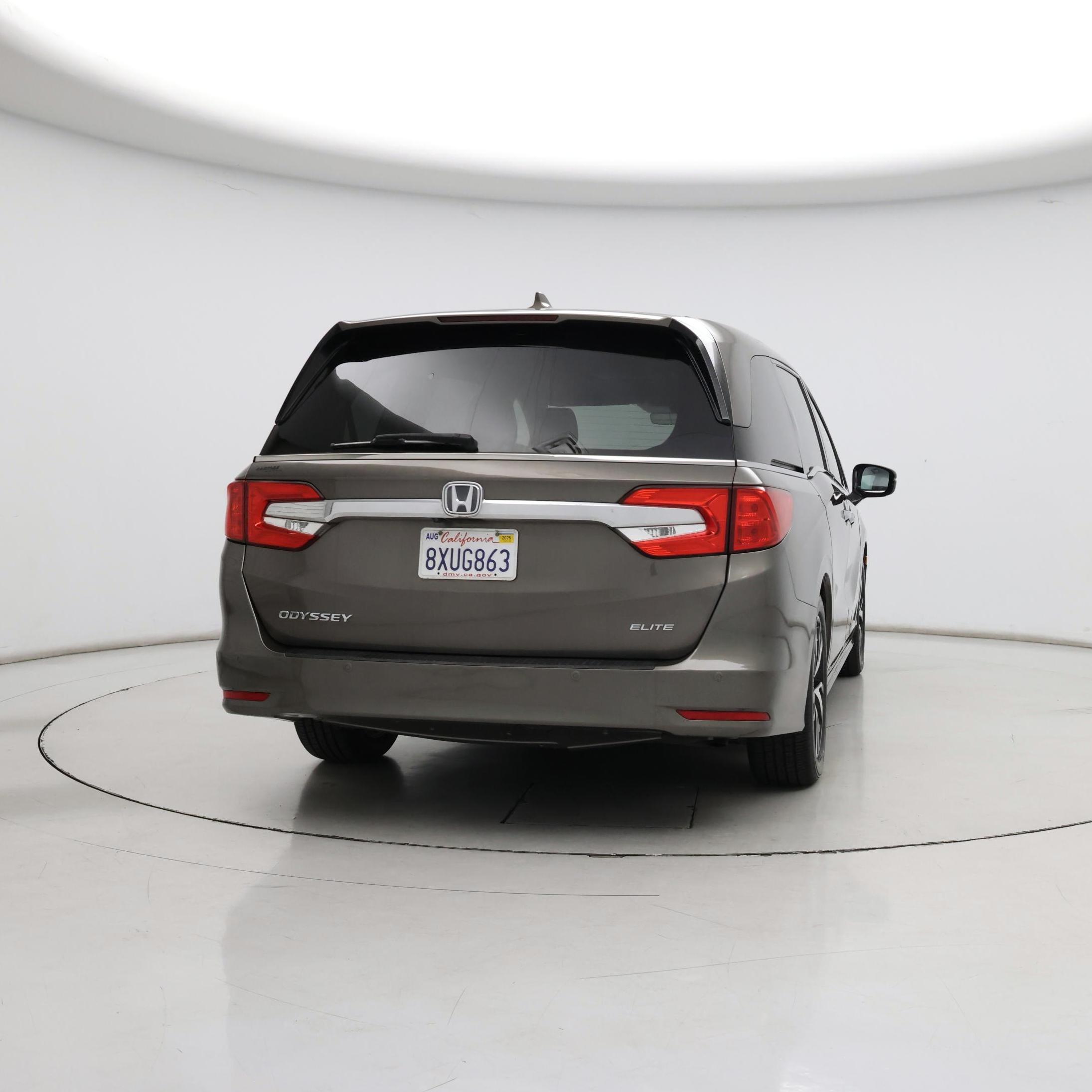 Thumbnail: 2018 Honda Odyssey - 2