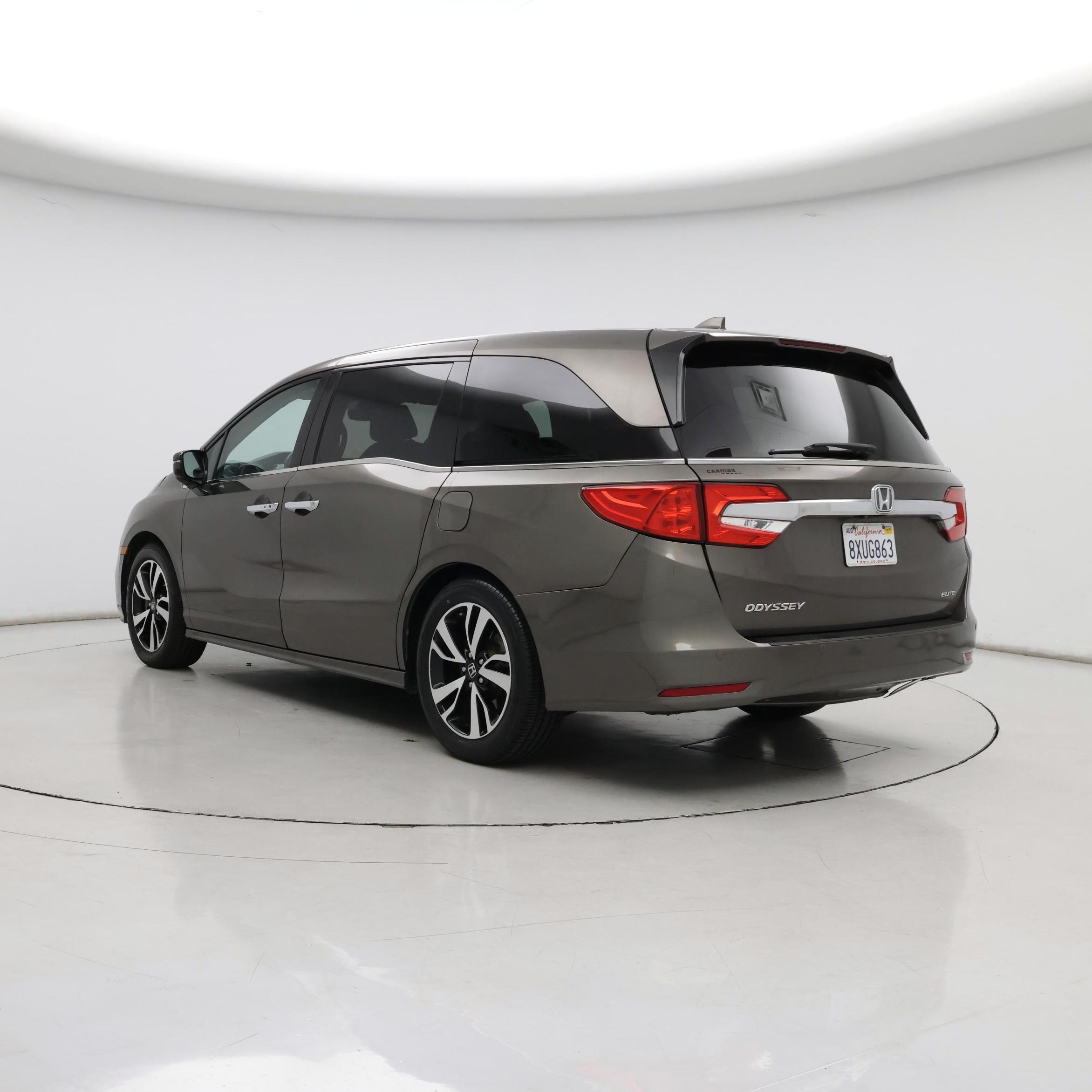 Thumbnail: 2018 Honda Odyssey - 3