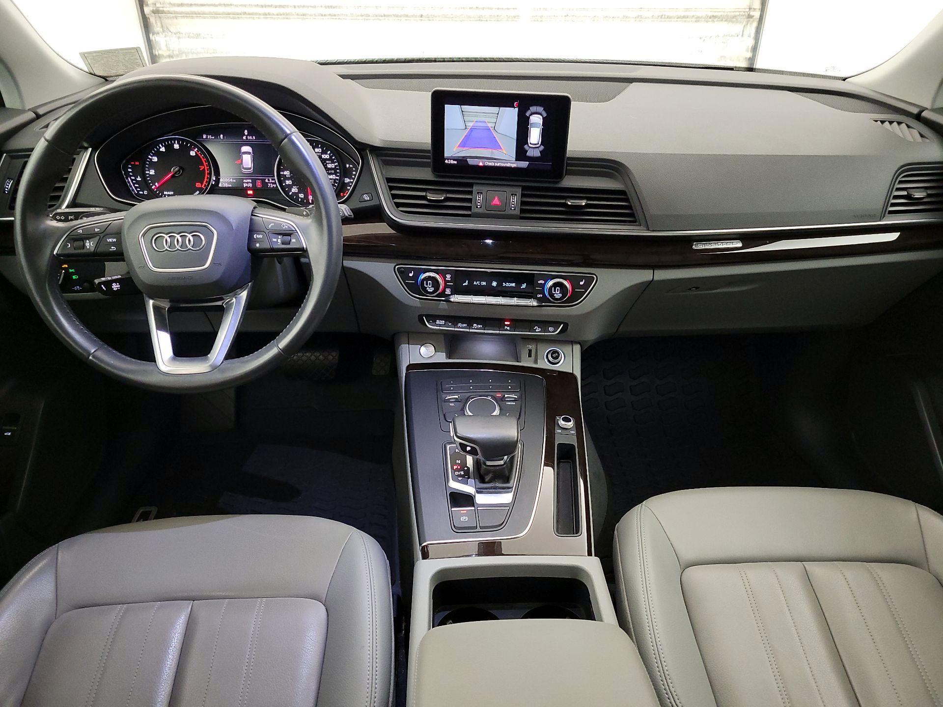 Thumbnail: 2020 Audi Q5 - 9