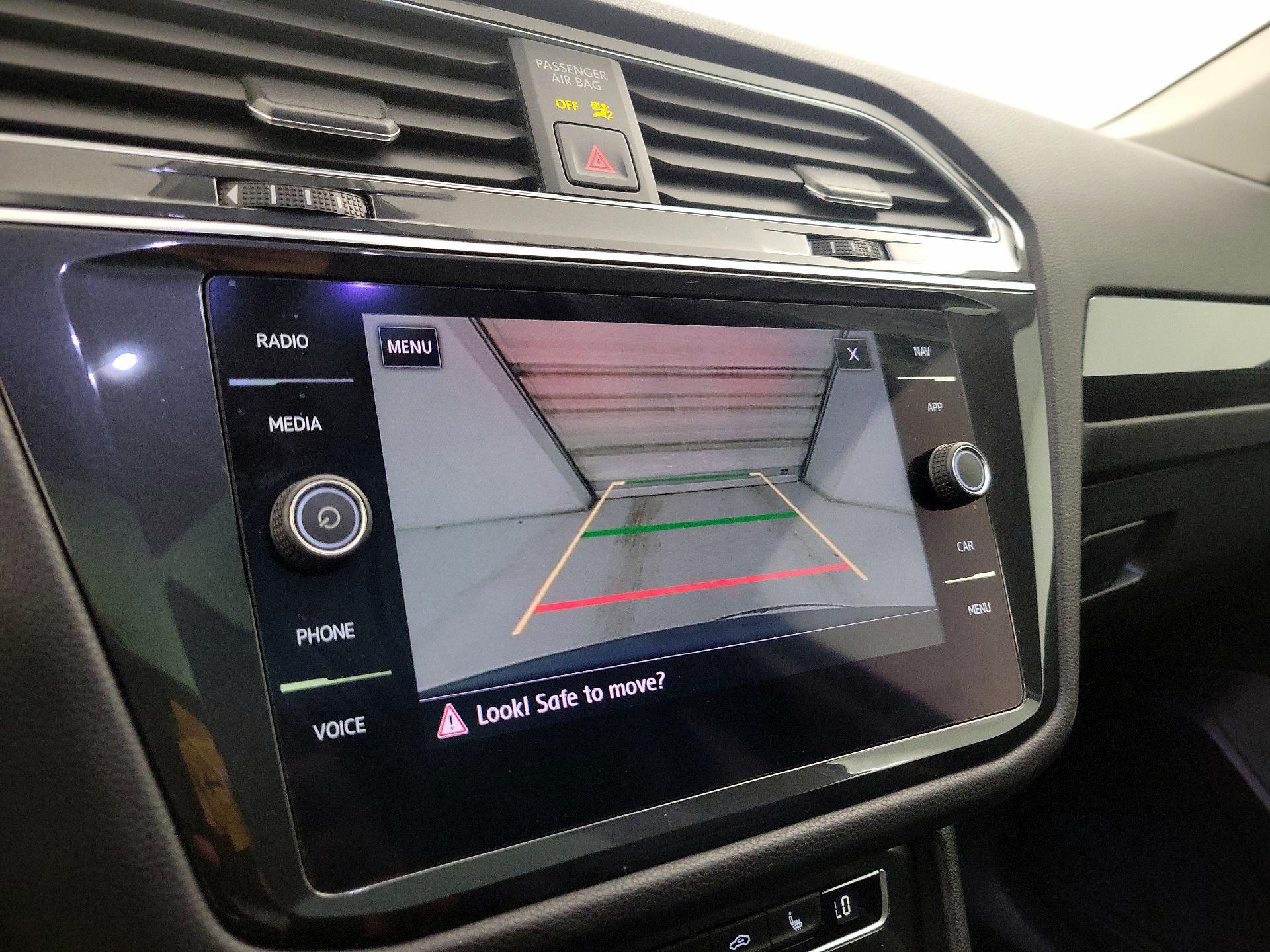 Thumbnail: 2019 Volkswagen Tiguan - 15