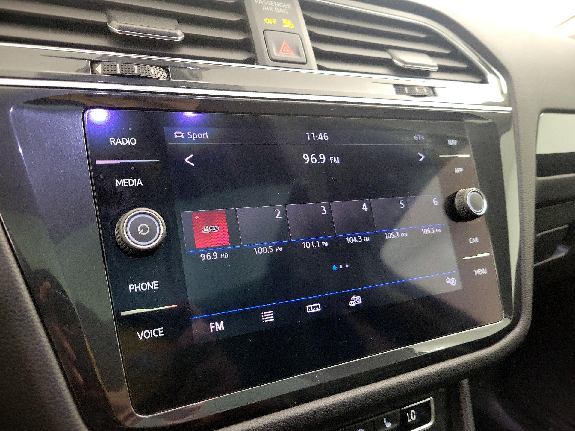 Thumbnail: 2019 Volkswagen Tiguan - 16