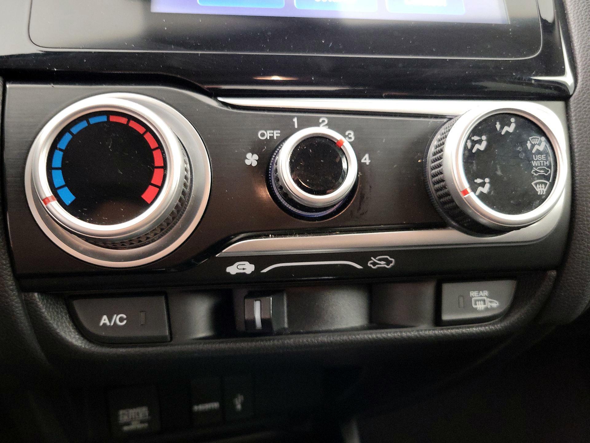 Thumbnail: 2015 Honda Fit - 17