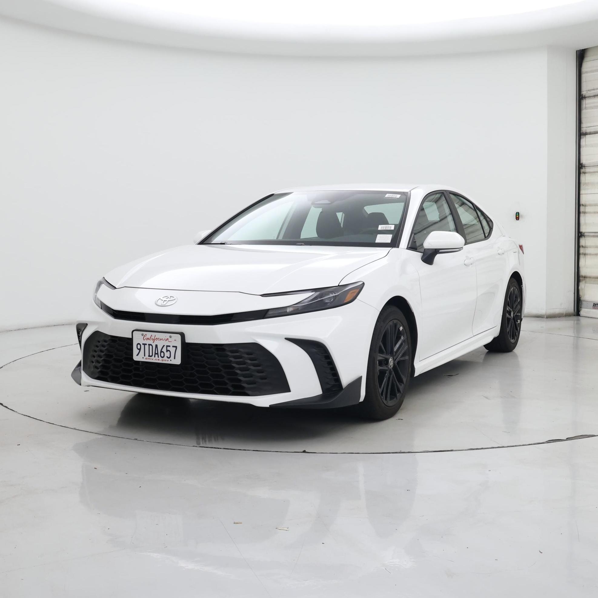 Thumbnail: 2025 Toyota Camry - 4
