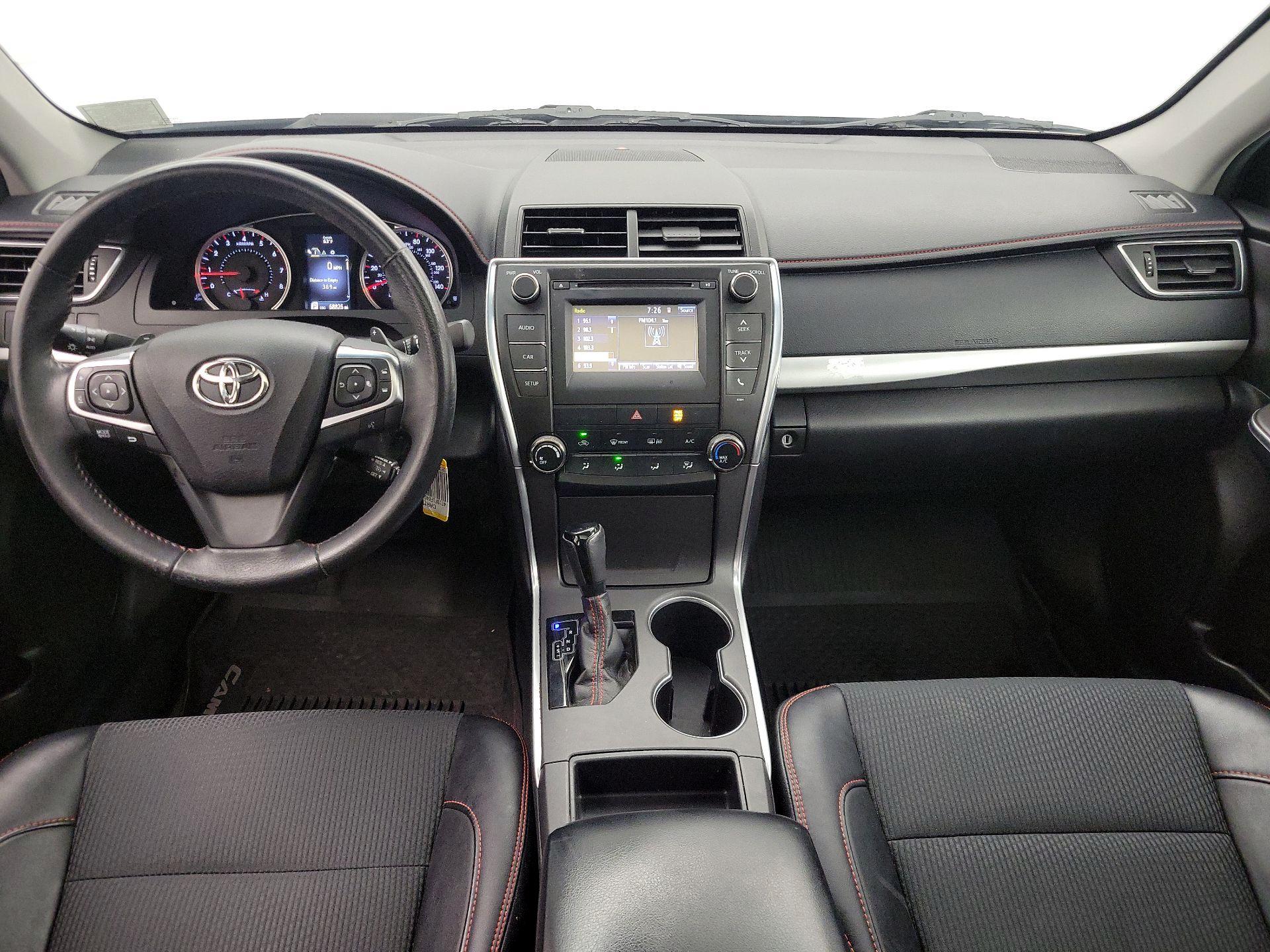 Thumbnail: 2016 Toyota Camry - 9