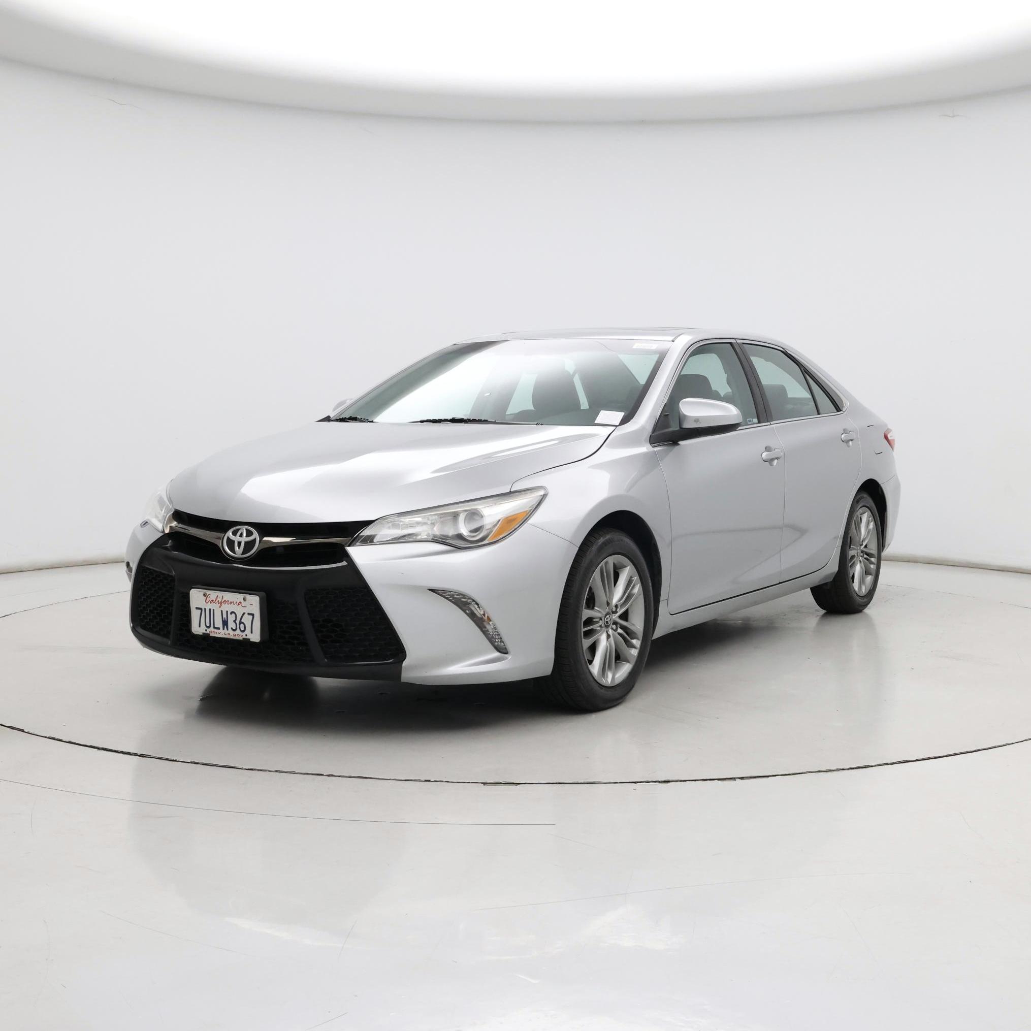 Thumbnail: 2016 Toyota Camry - 4