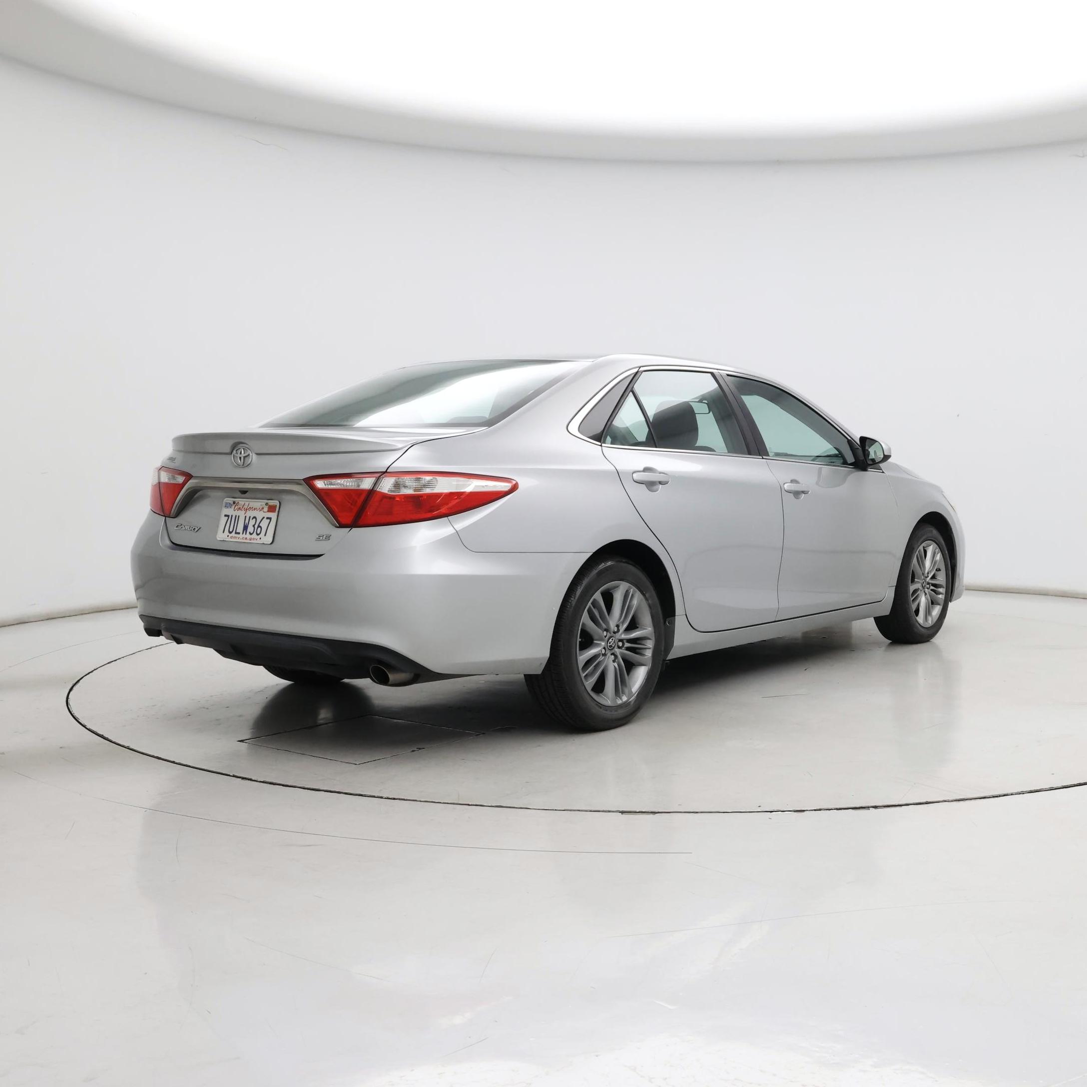 Thumbnail: 2016 Toyota Camry - 8