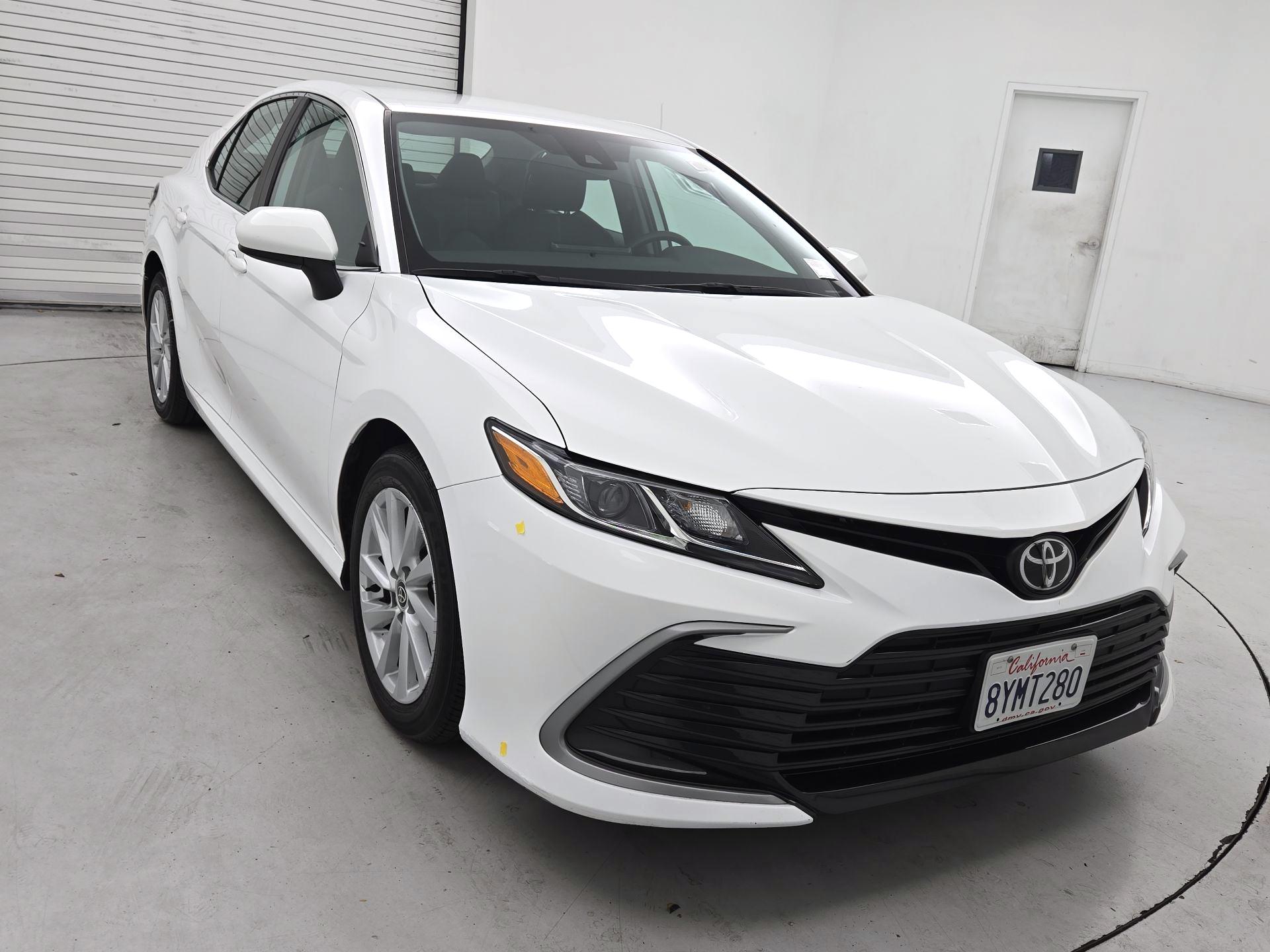 Thumbnail: 2022 Toyota Camry - 1