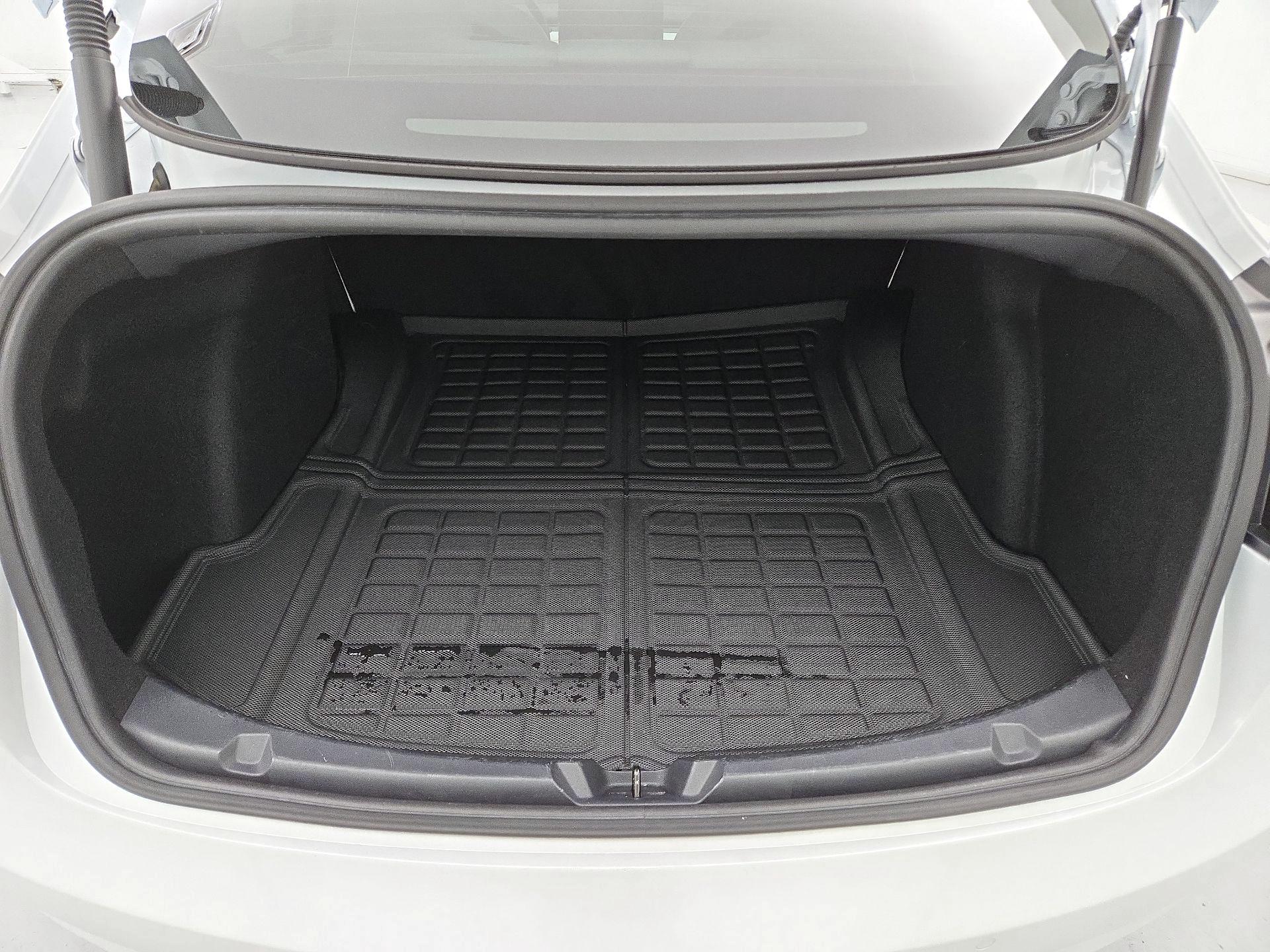 Thumbnail: 2021 Tesla Model 3 - 19