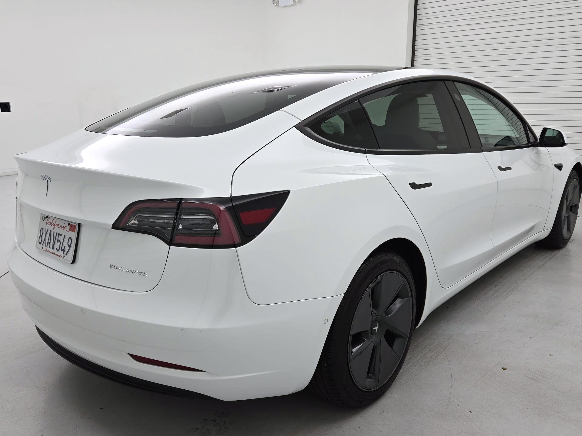 Thumbnail: 2021 Tesla Model 3 - 5