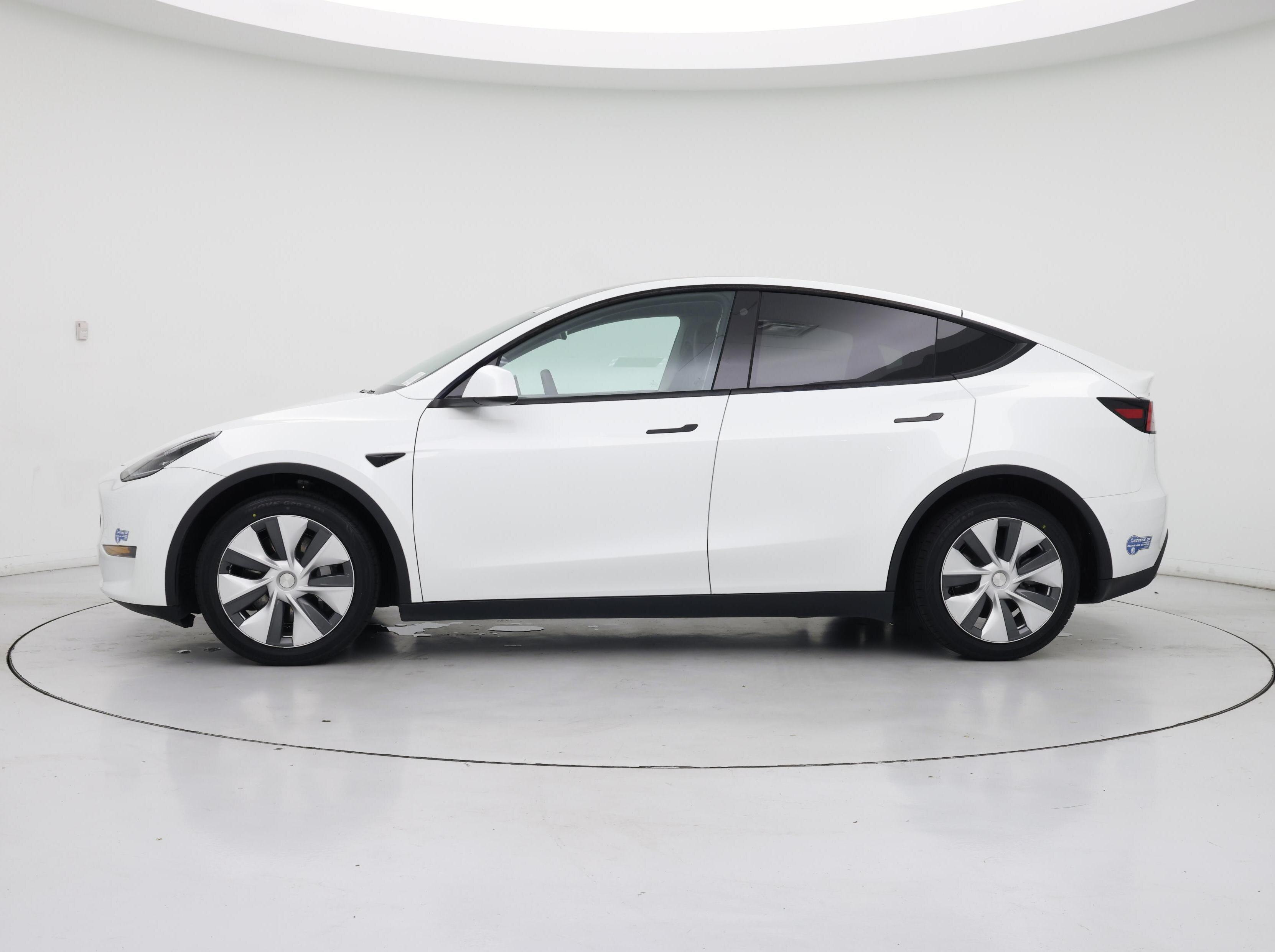Thumbnail: 2021 Tesla Model Y - 3