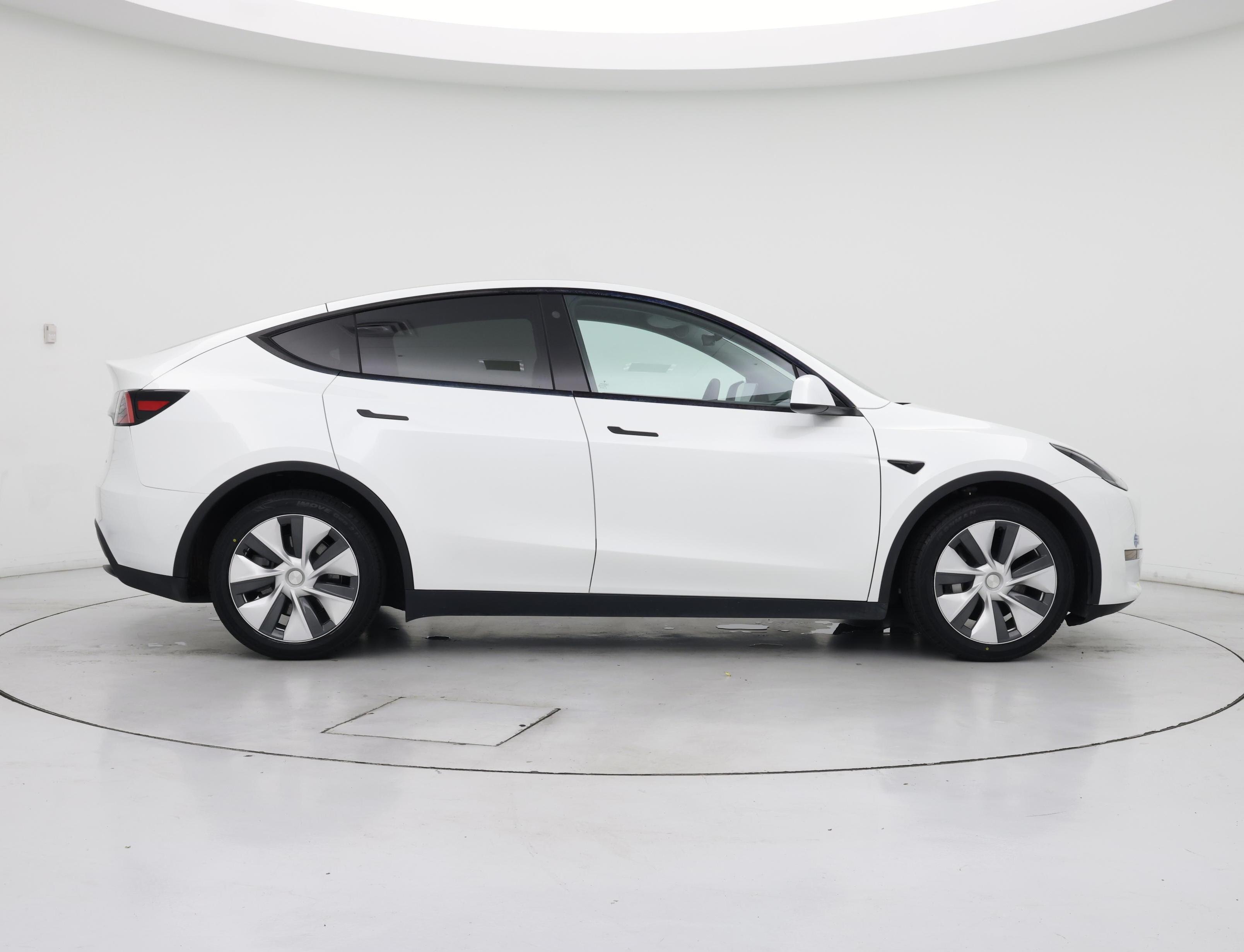 Thumbnail: 2021 Tesla Model Y - 7