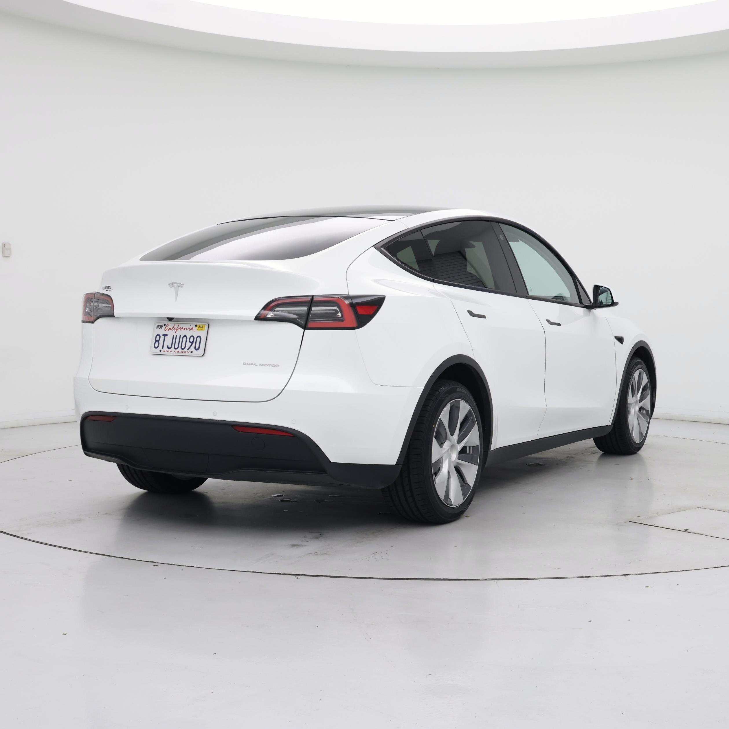 Thumbnail: 2021 Tesla Model Y - 8