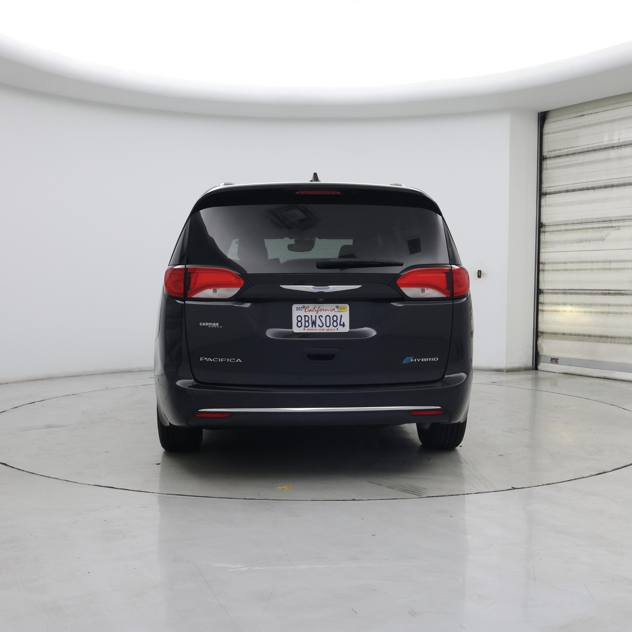 Thumbnail: 2018 Chrysler Pacifica - 6