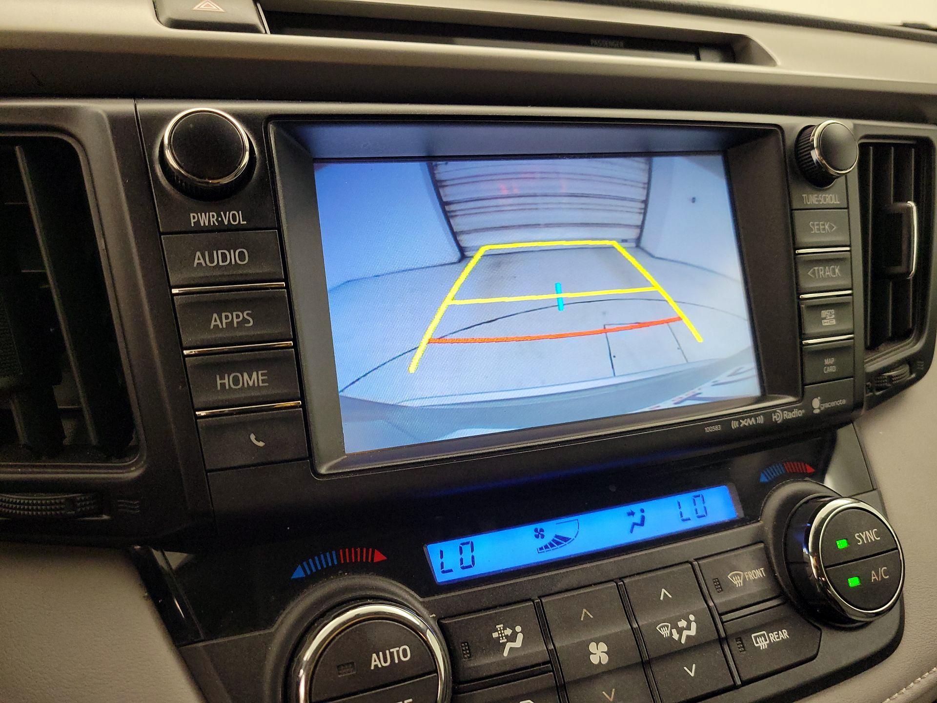 Thumbnail: 2016 Toyota RAV4 - 14