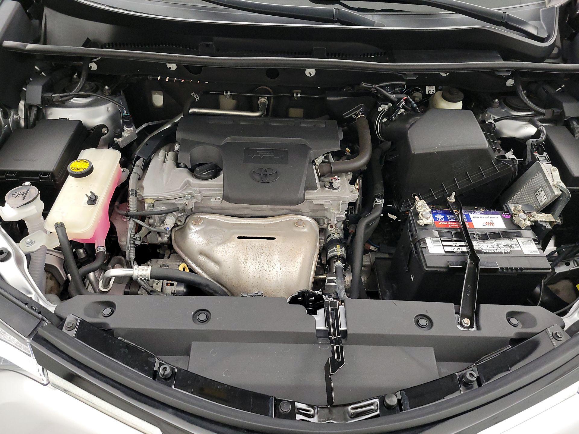 Thumbnail: 2016 Toyota RAV4 - 20